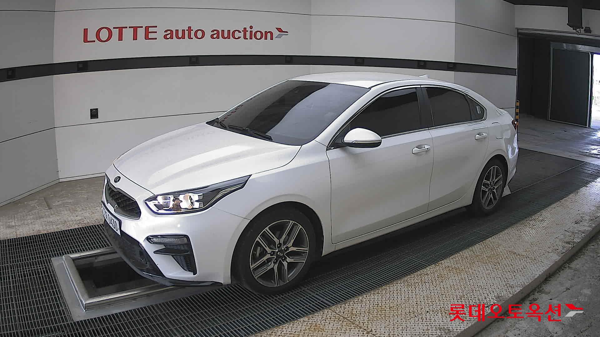 Kia K3 - 11