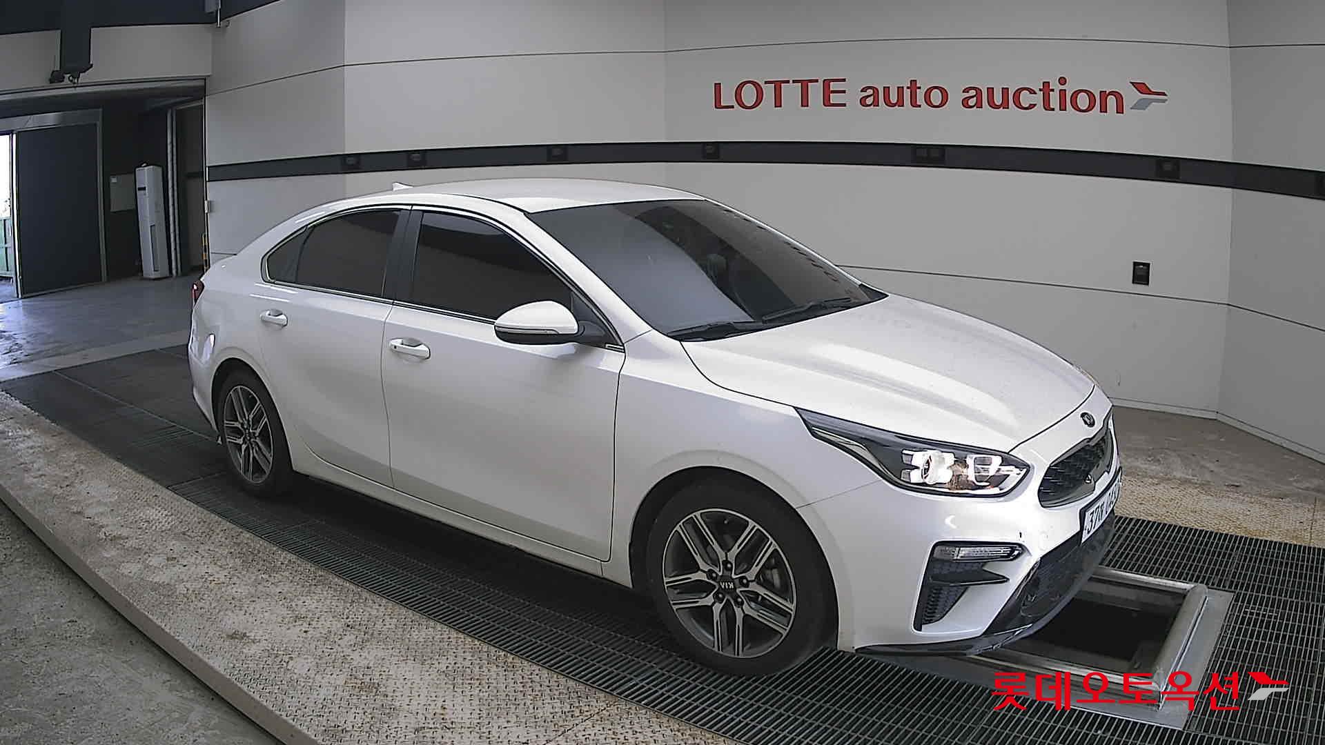 Kia K3 - 23
