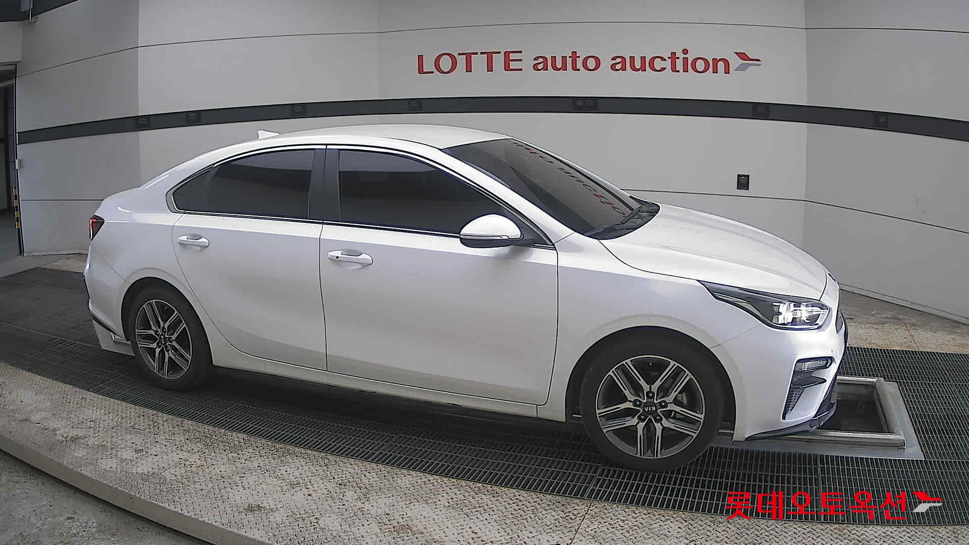 Kia K3 - 22