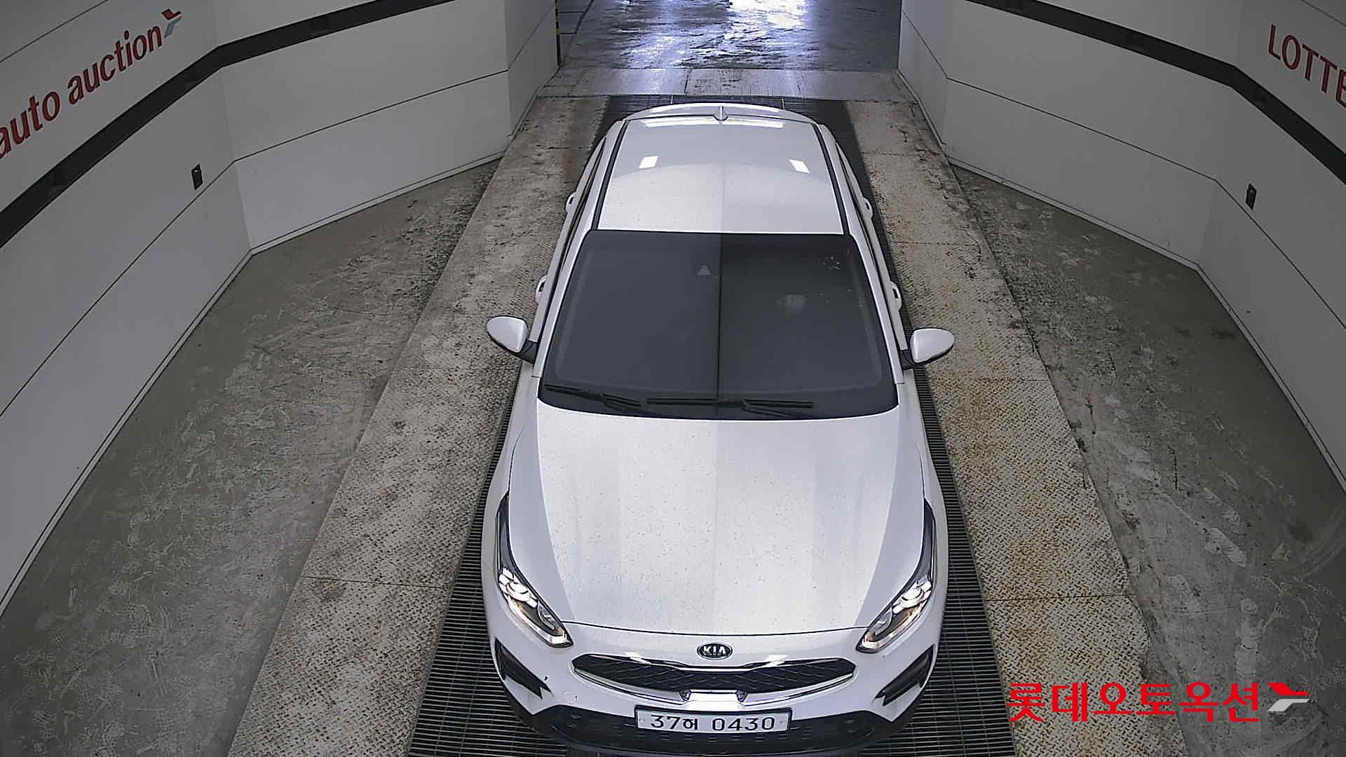 Kia K3 - 7