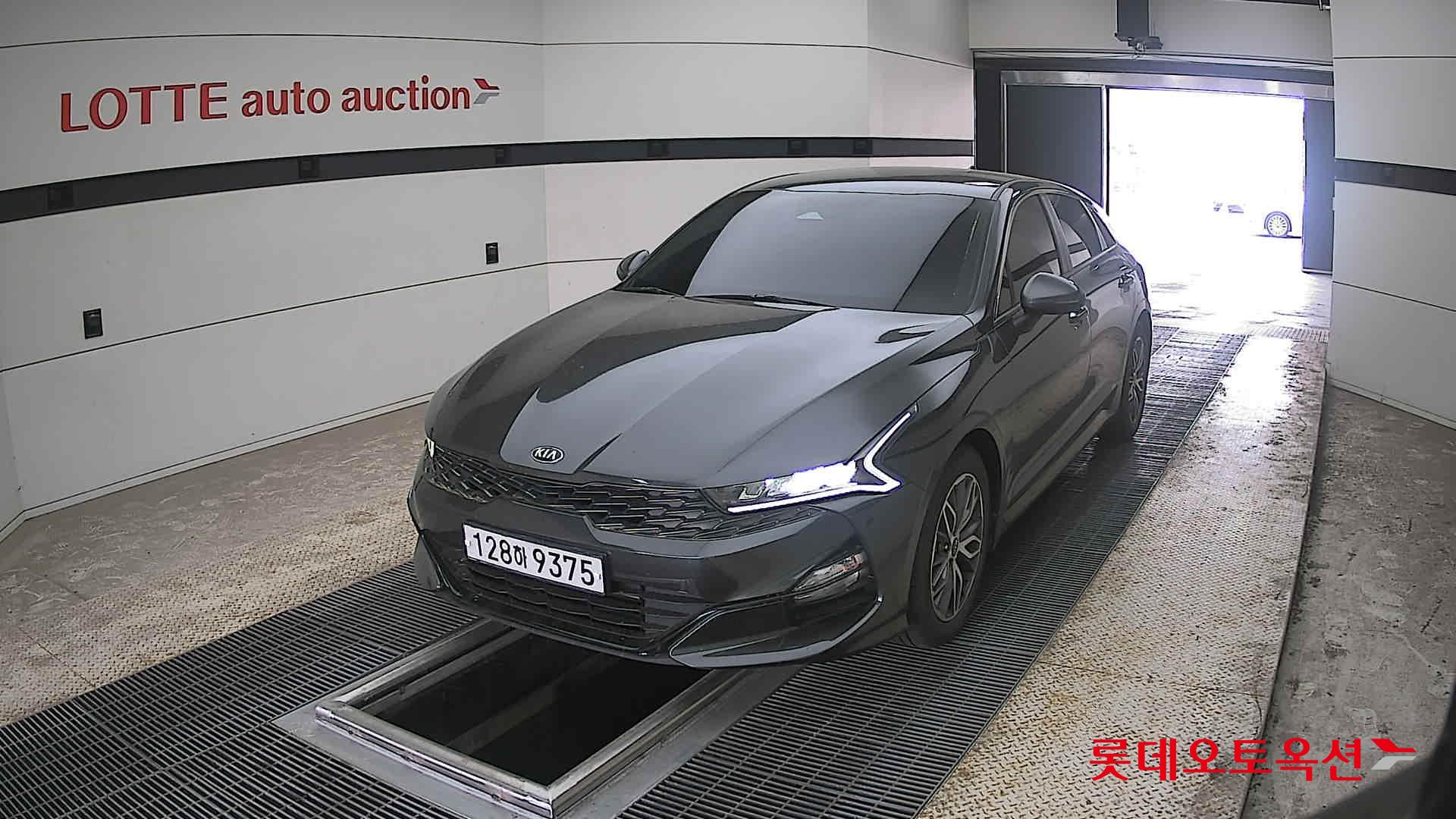 Kia K5 2020 - Image 10