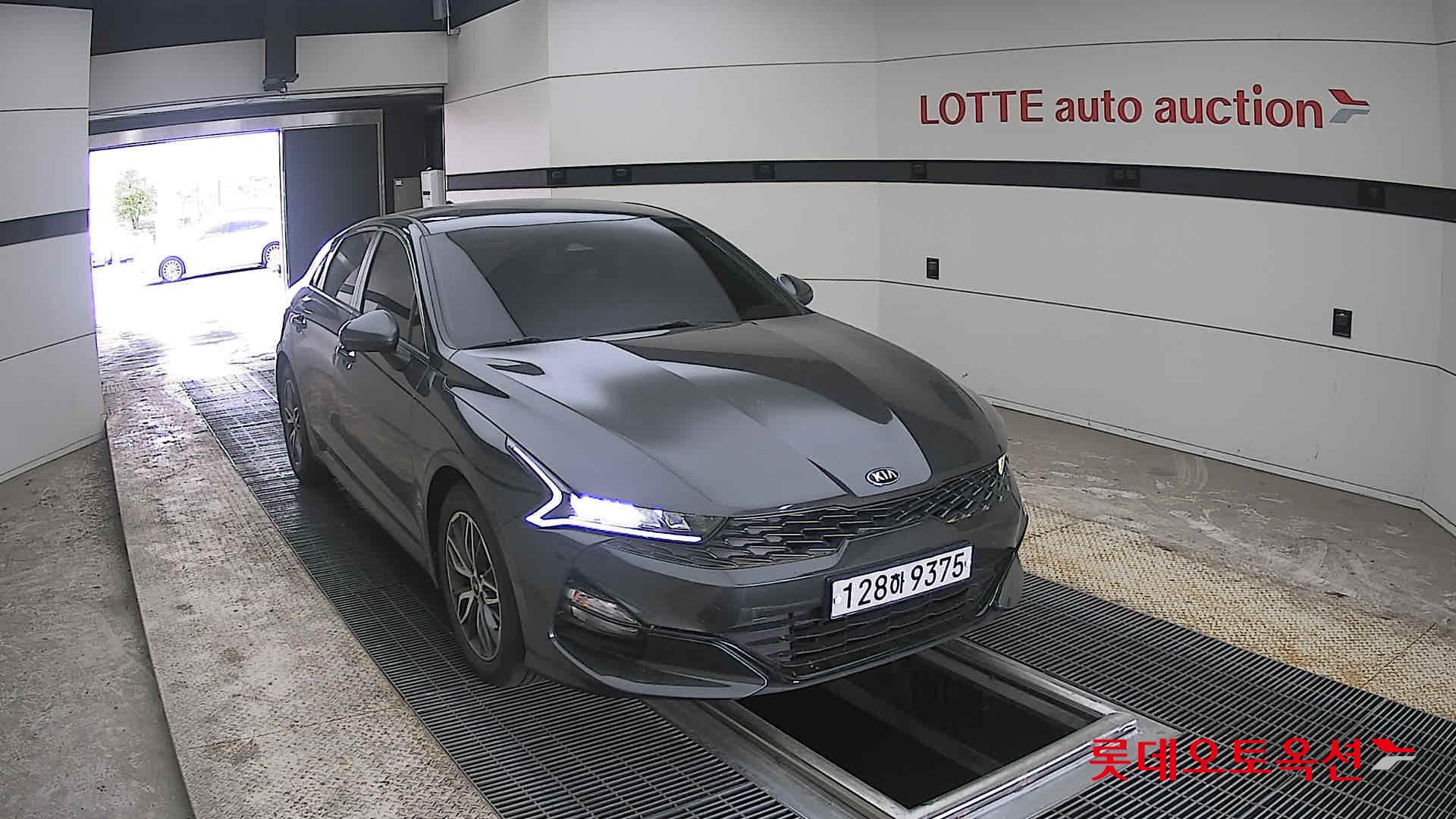 Kia K5 2020 - Image 24