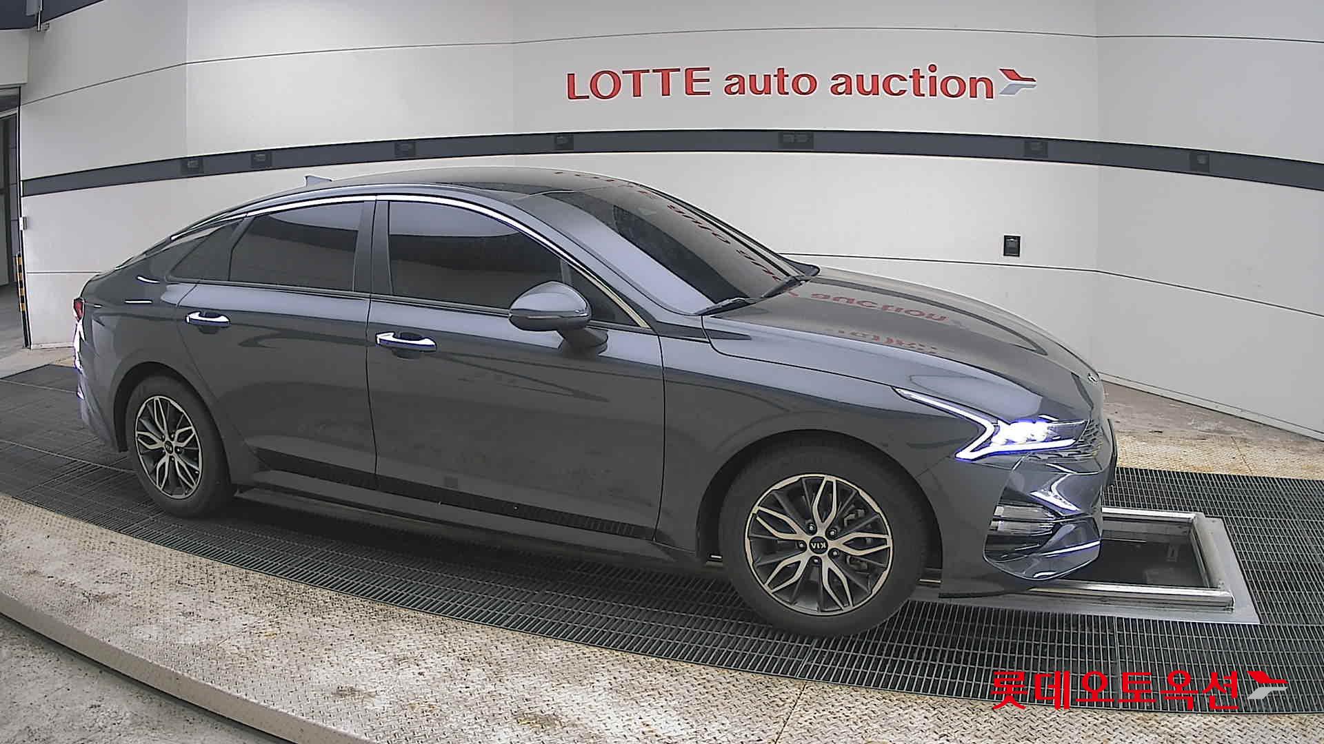 Kia K5 2020 - Image 22