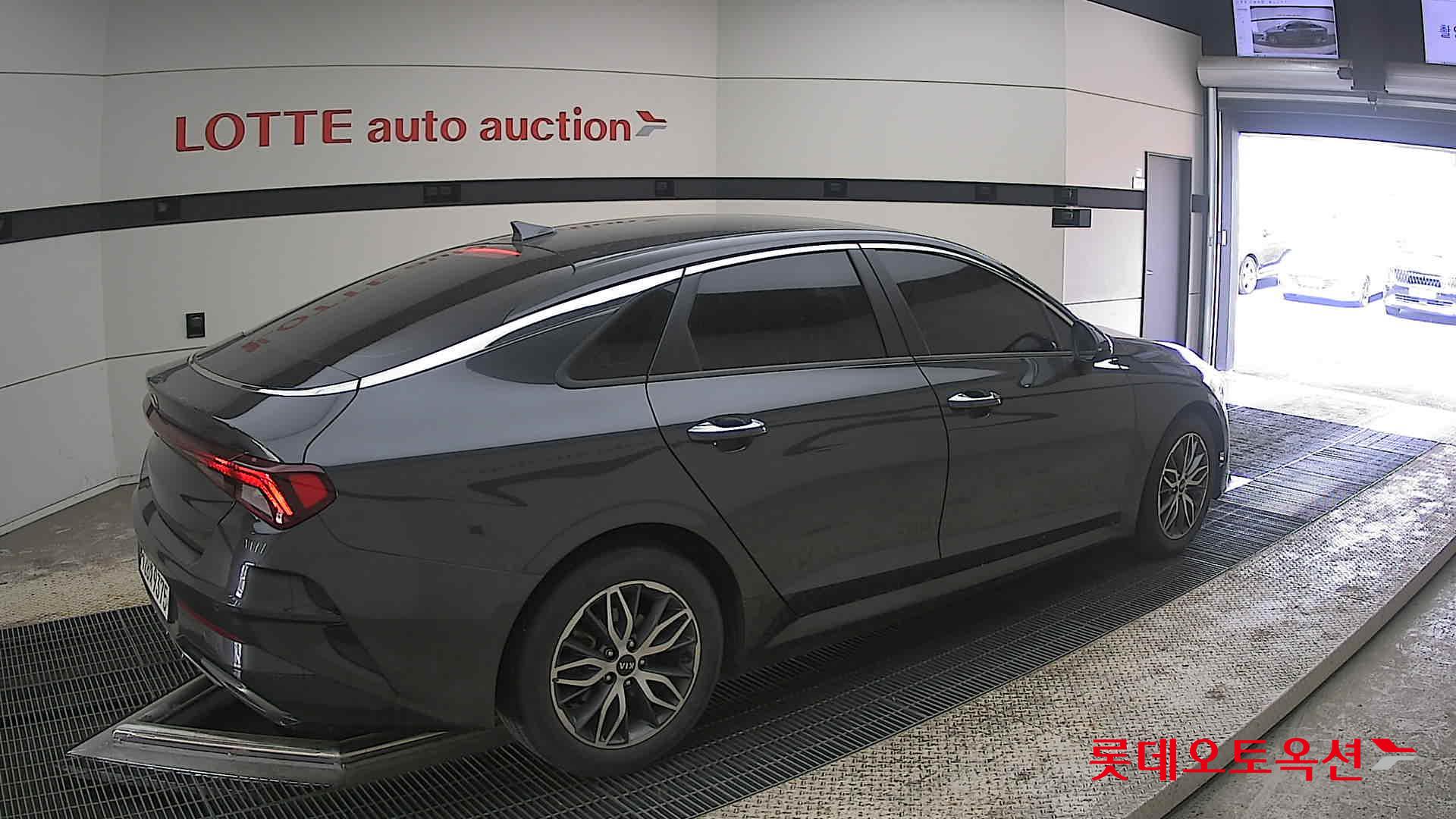 Kia K5 2020 - Image 19