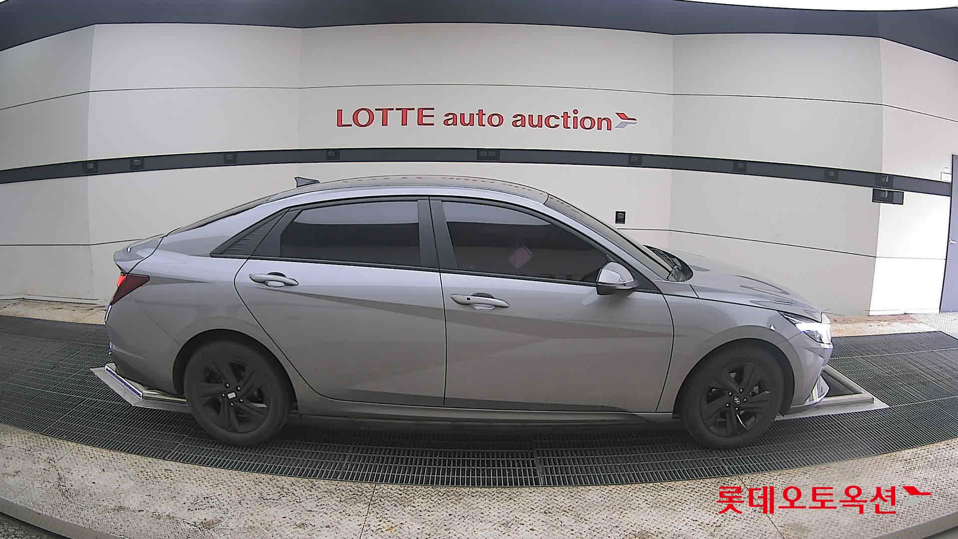 هيونداي إلانترا 2021 - صورة 21