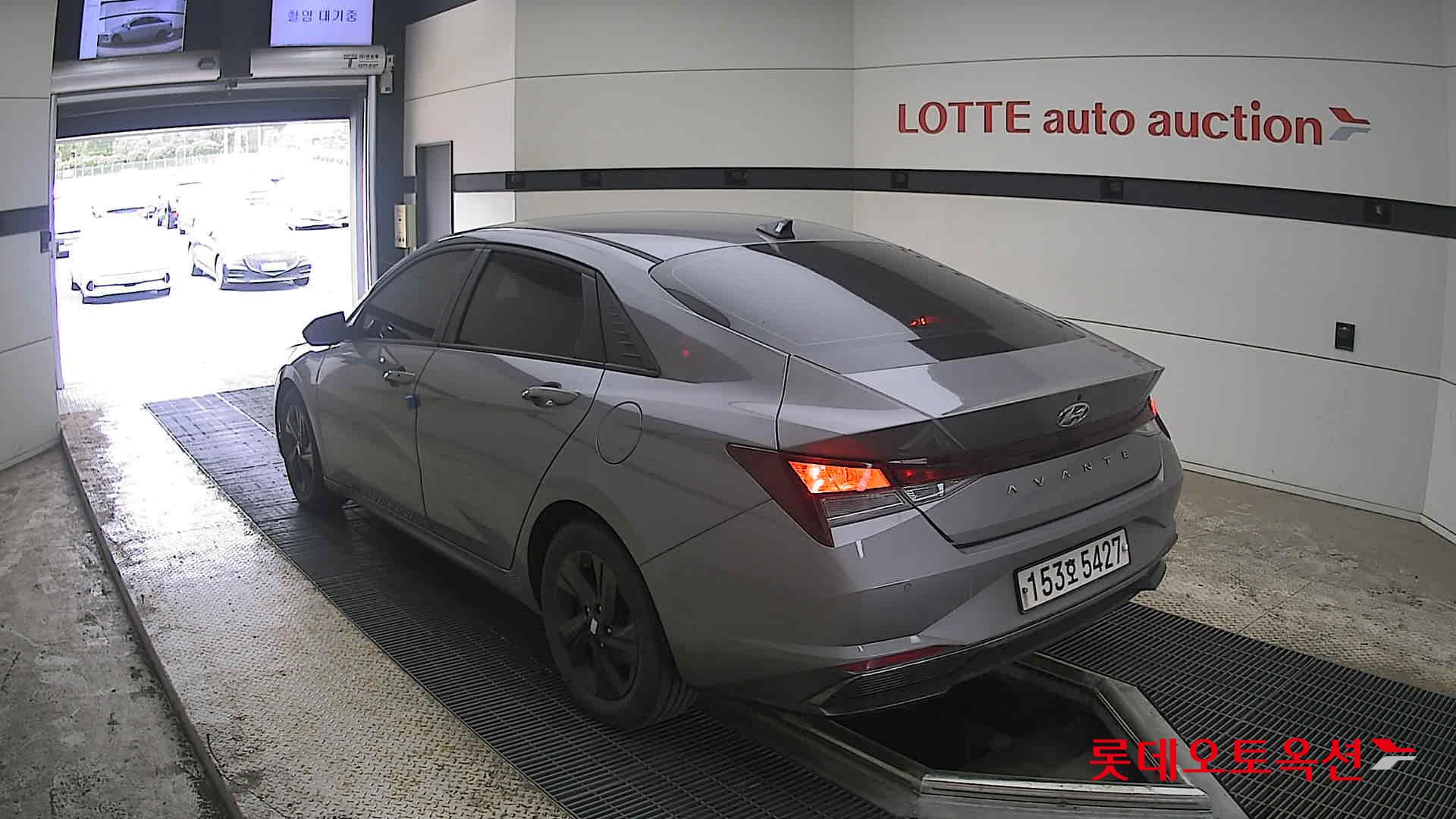 هيونداي إلانترا 2021 - صورة 4