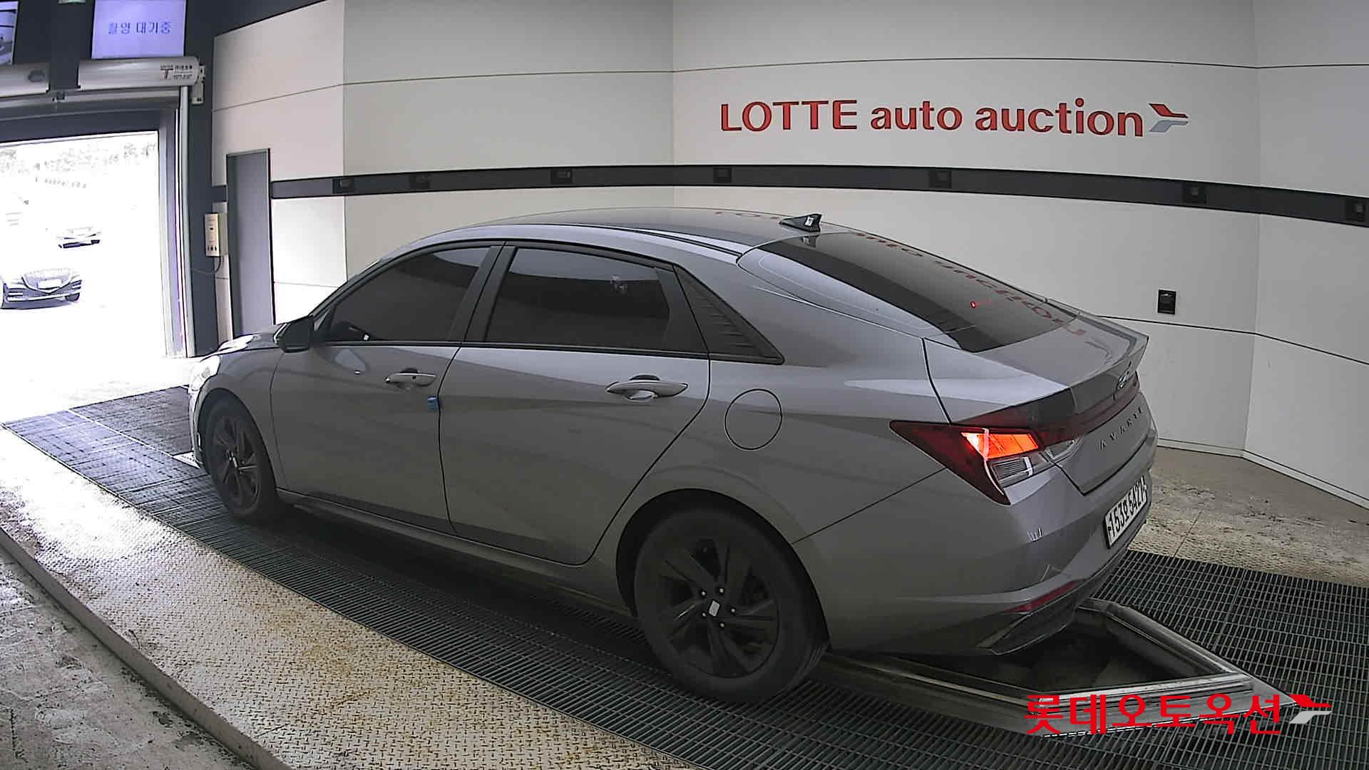 هيونداي إلانترا 2021 - صورة 15