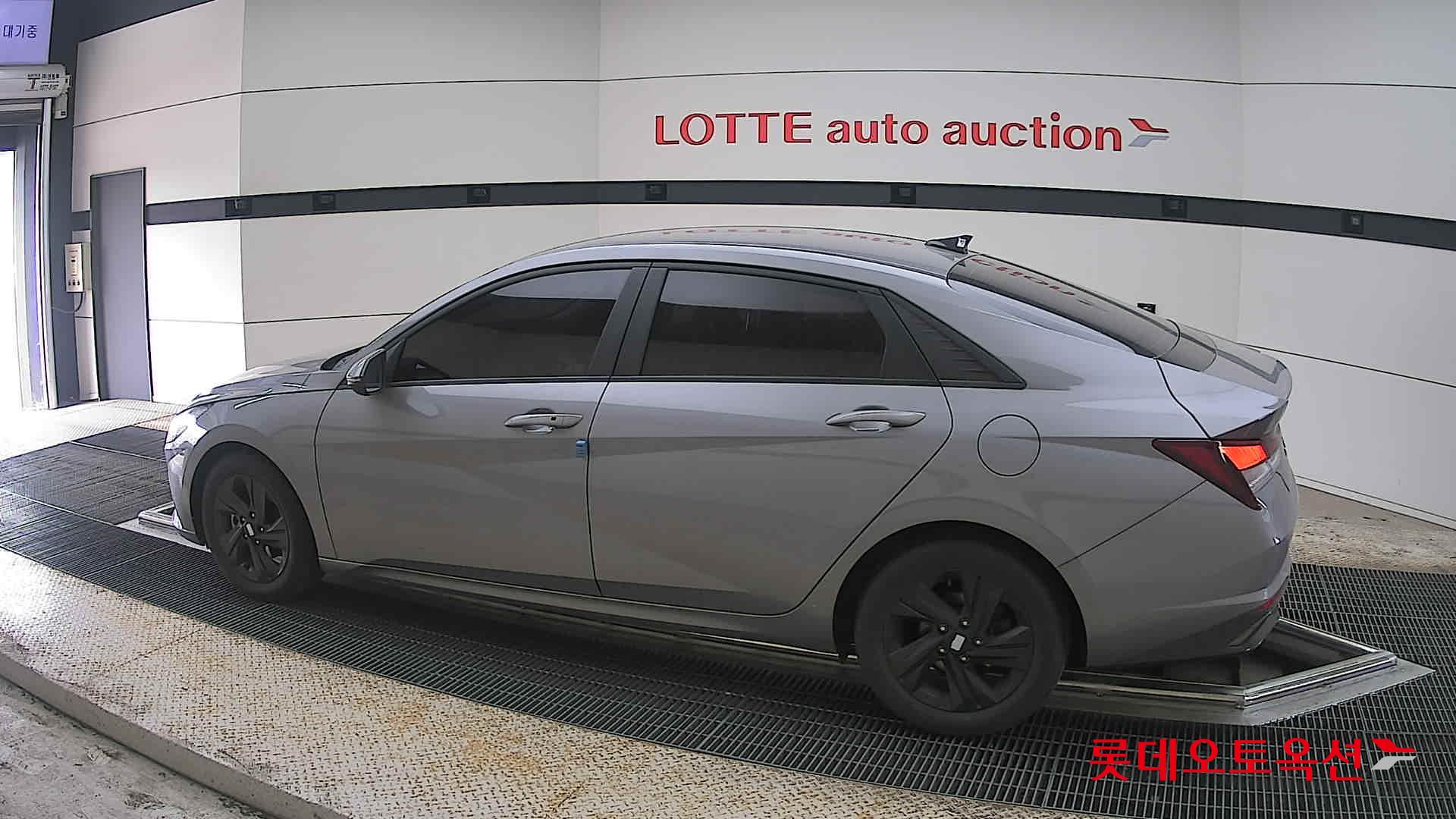 هيونداي إلانترا 2021 - صورة 14