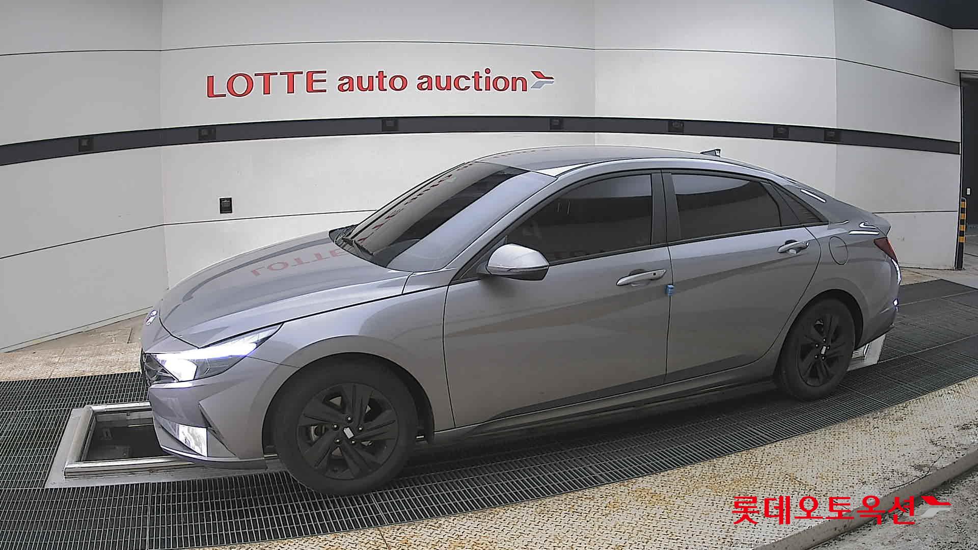 هيونداي إلانترا 2021 - صورة 12