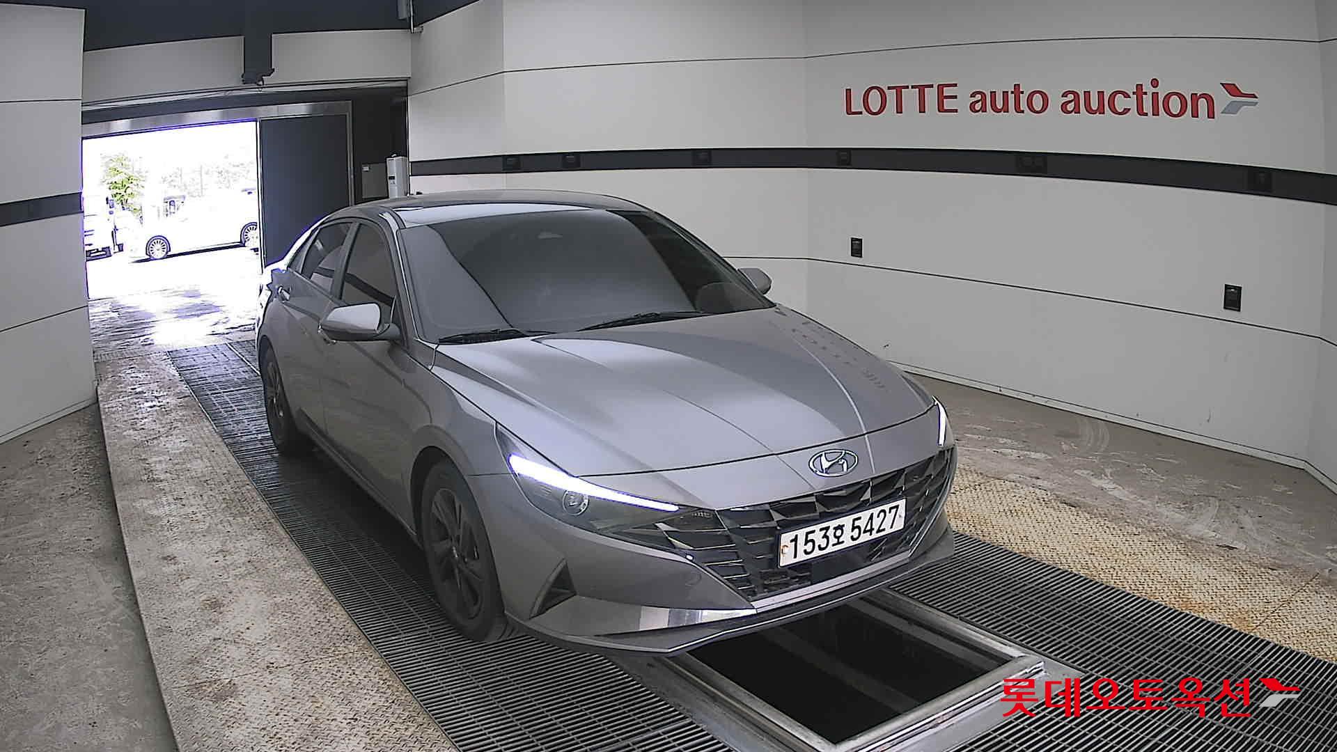 هيونداي إلانترا 2021 - صورة 24