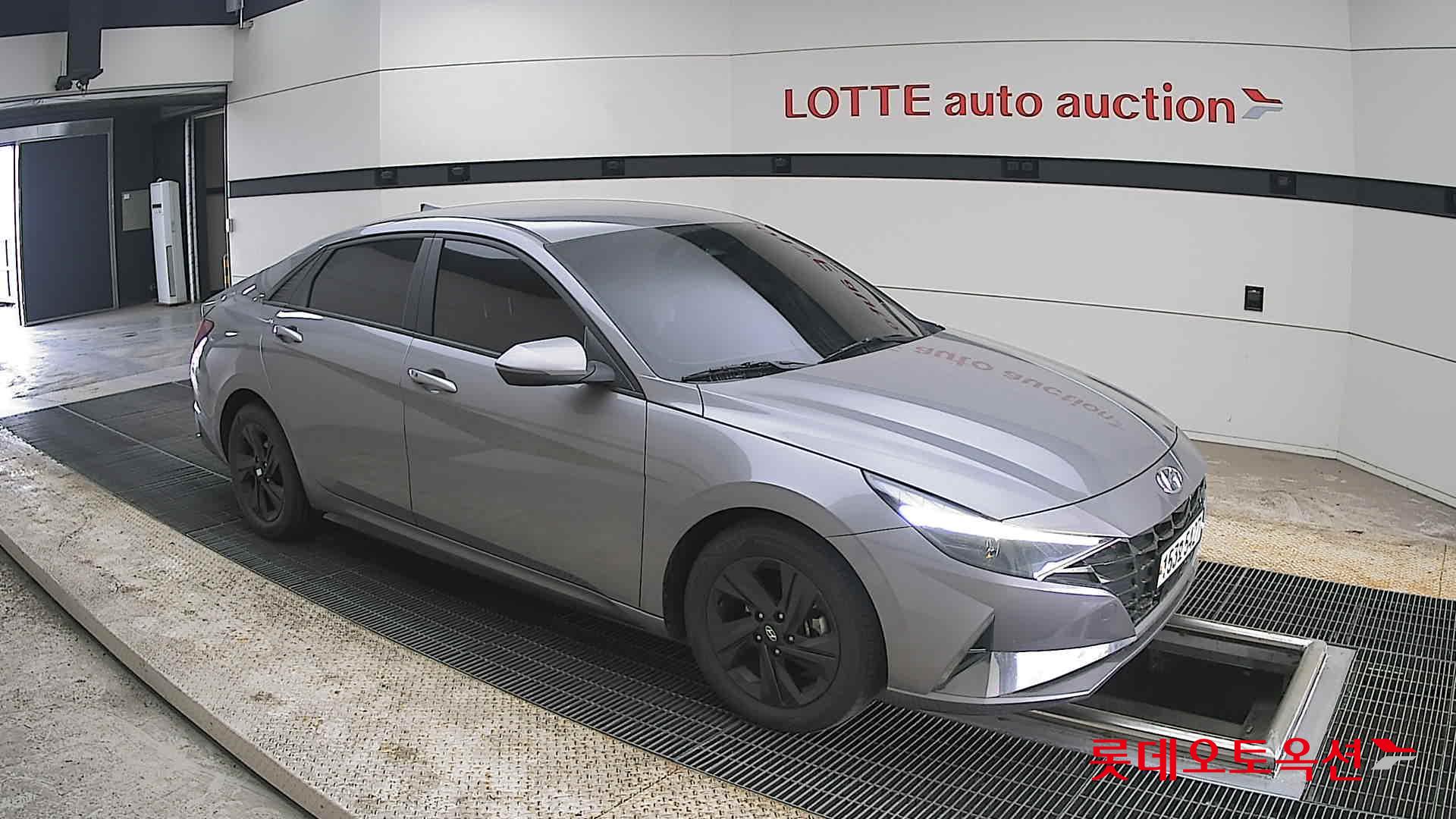 هيونداي إلانترا 2021 - صورة 23