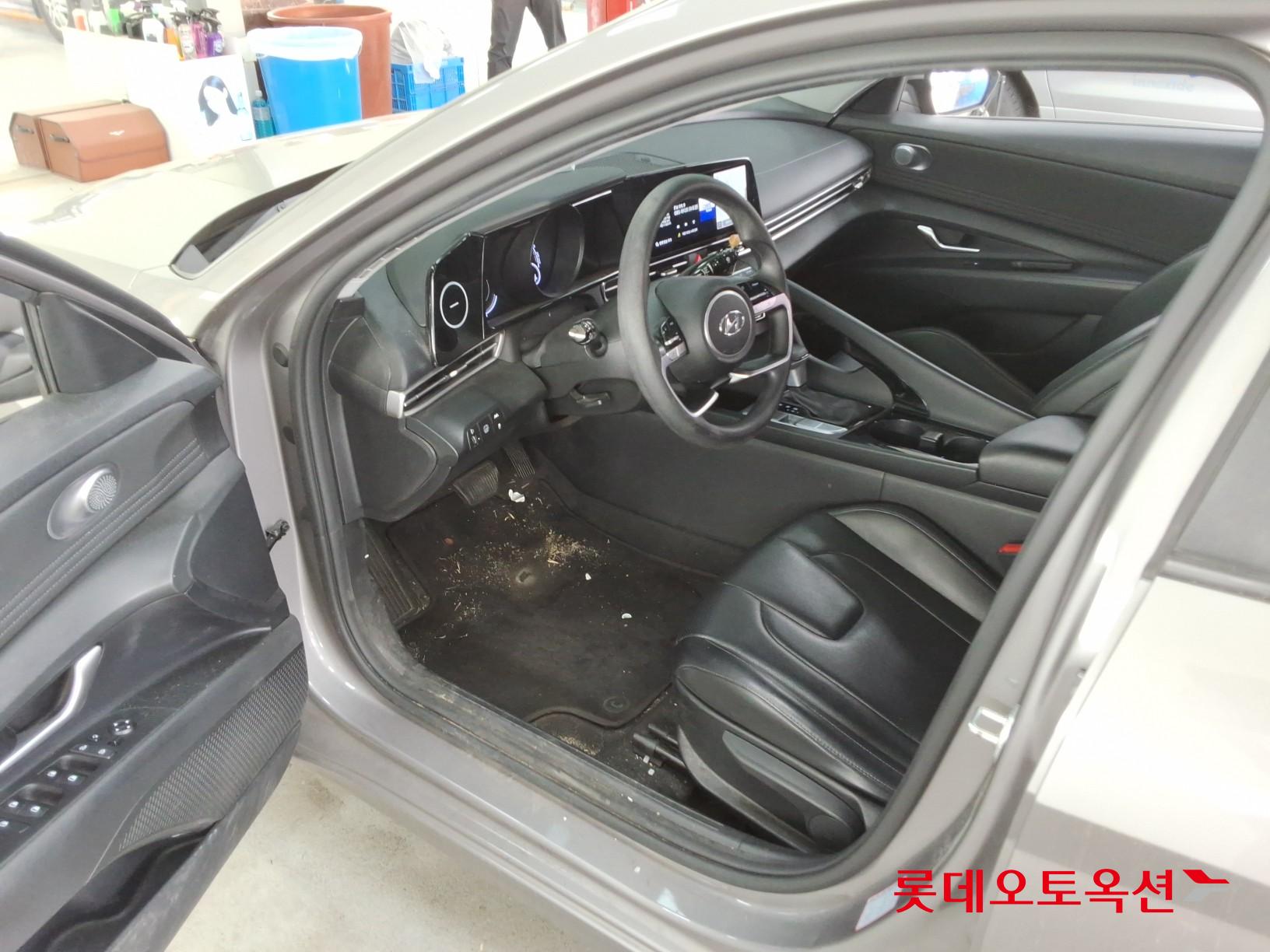 هيونداي إلانترا 2021 - صورة 35