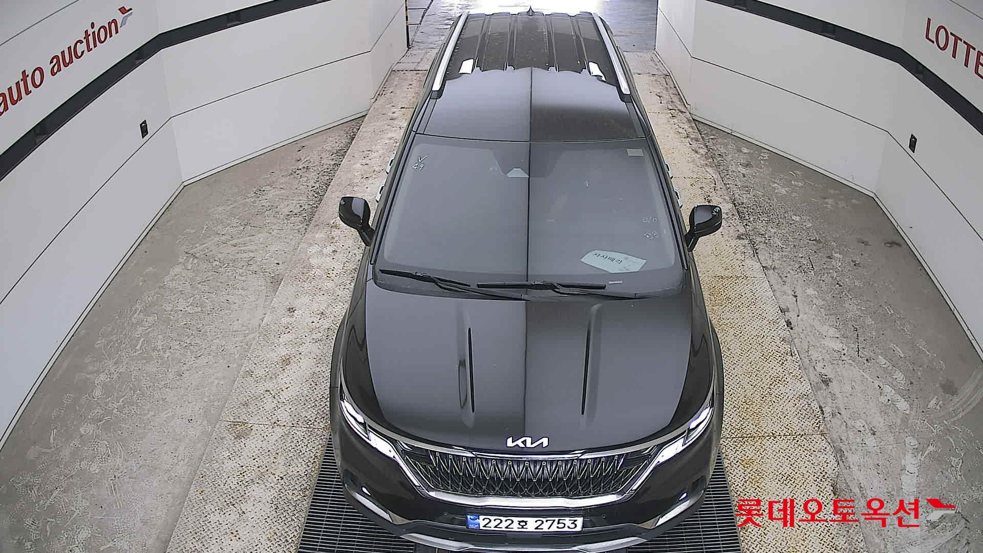 Kia Carnival - 7