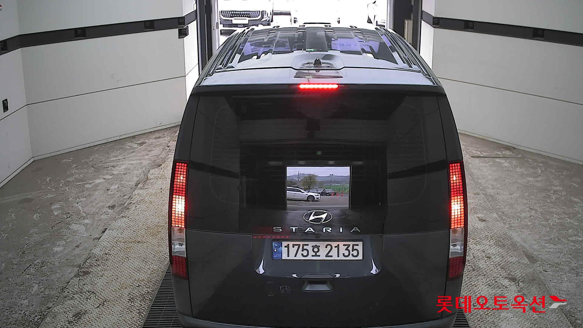 Hyundai Staria 2023 - Image 17