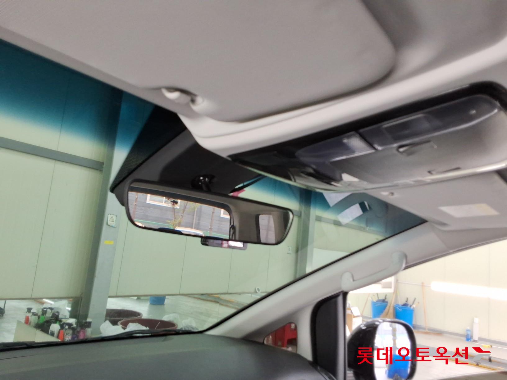 Hyundai Staria 2023 - Image 33