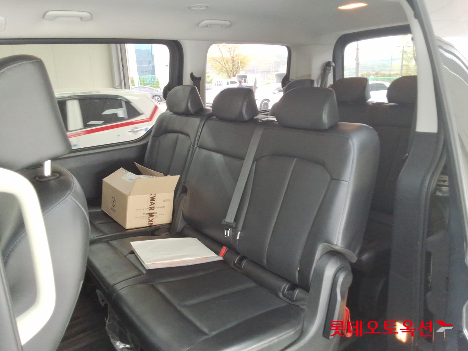 Hyundai Staria 2023 - Image 37