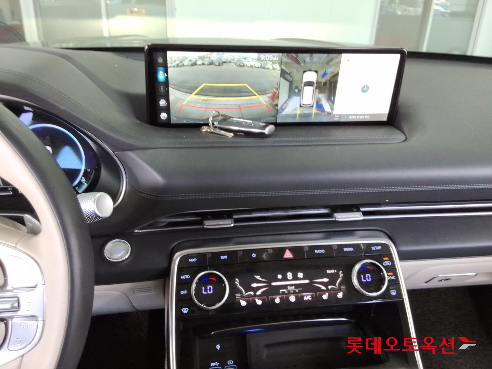 2022 - genesis gv80