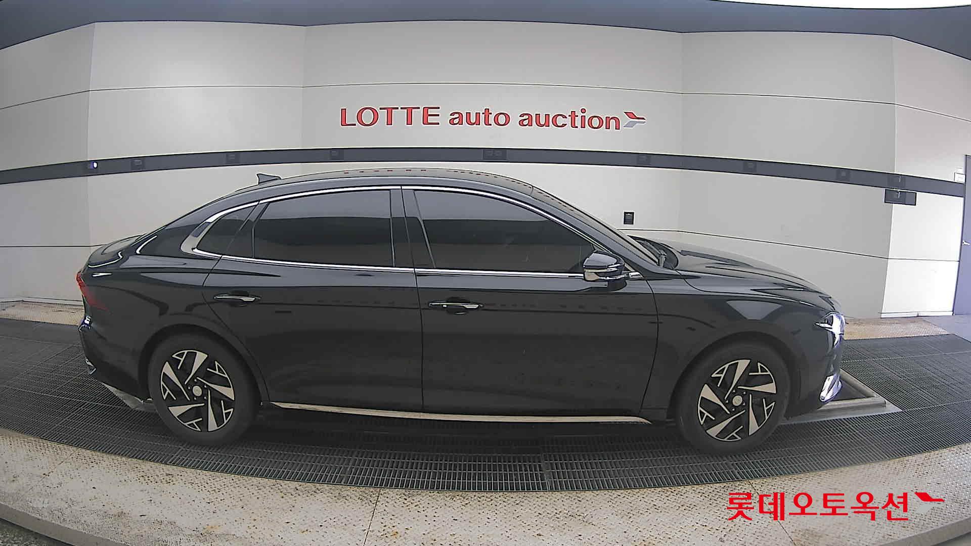 2022 - hyundai grandeur