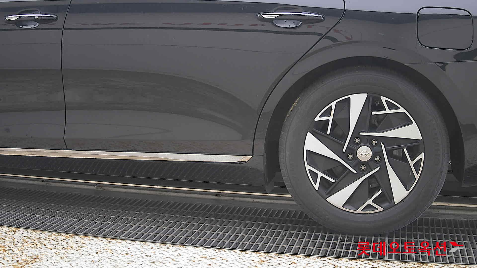 2022 - hyundai grandeur