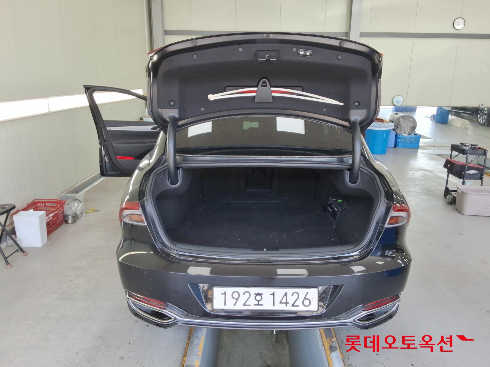2022 - hyundai grandeur