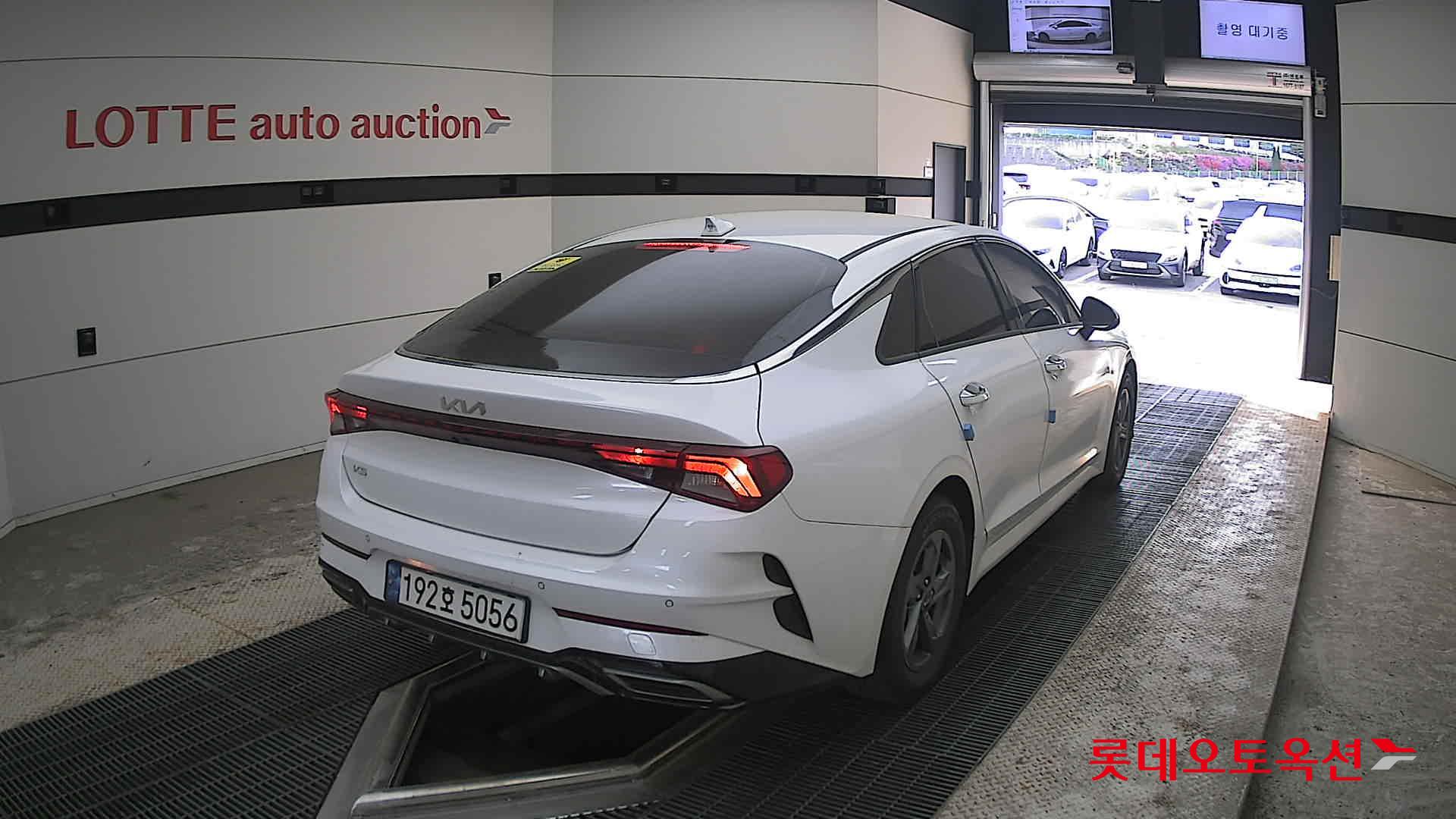 Kia K5 - 18