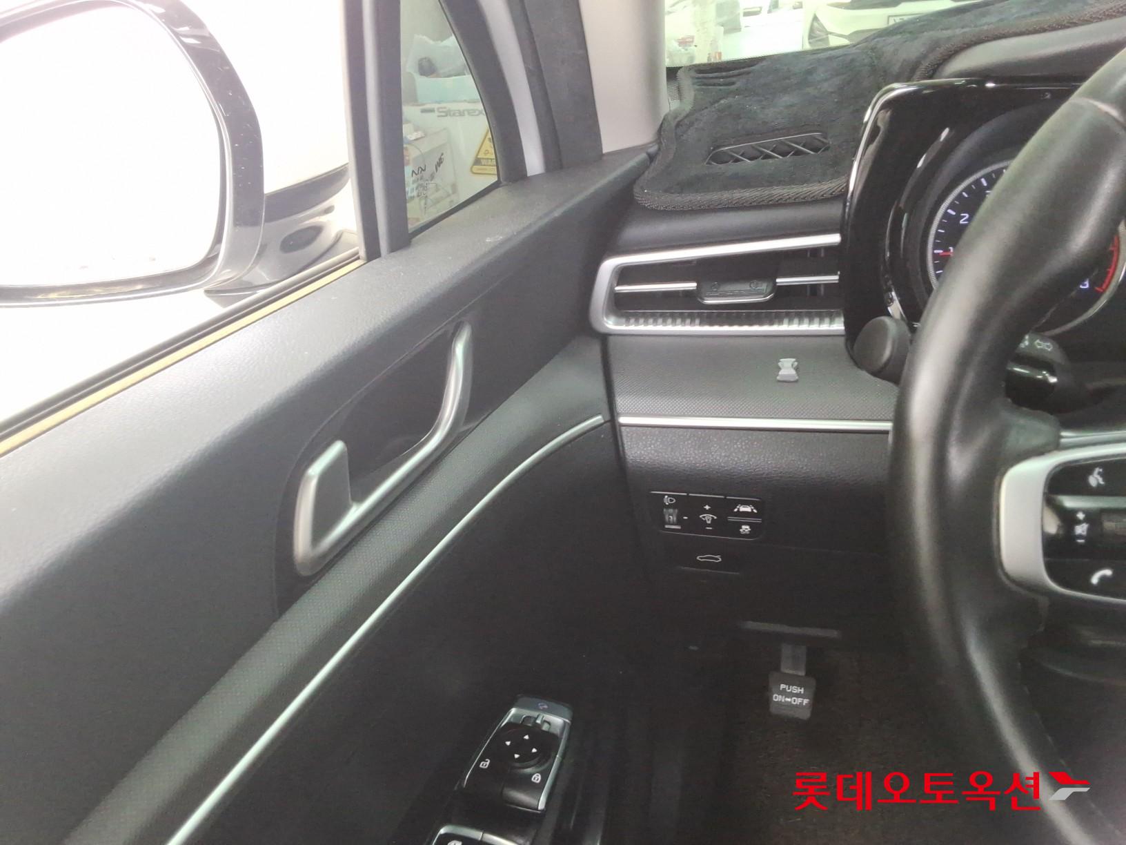 Kia K5 - 29