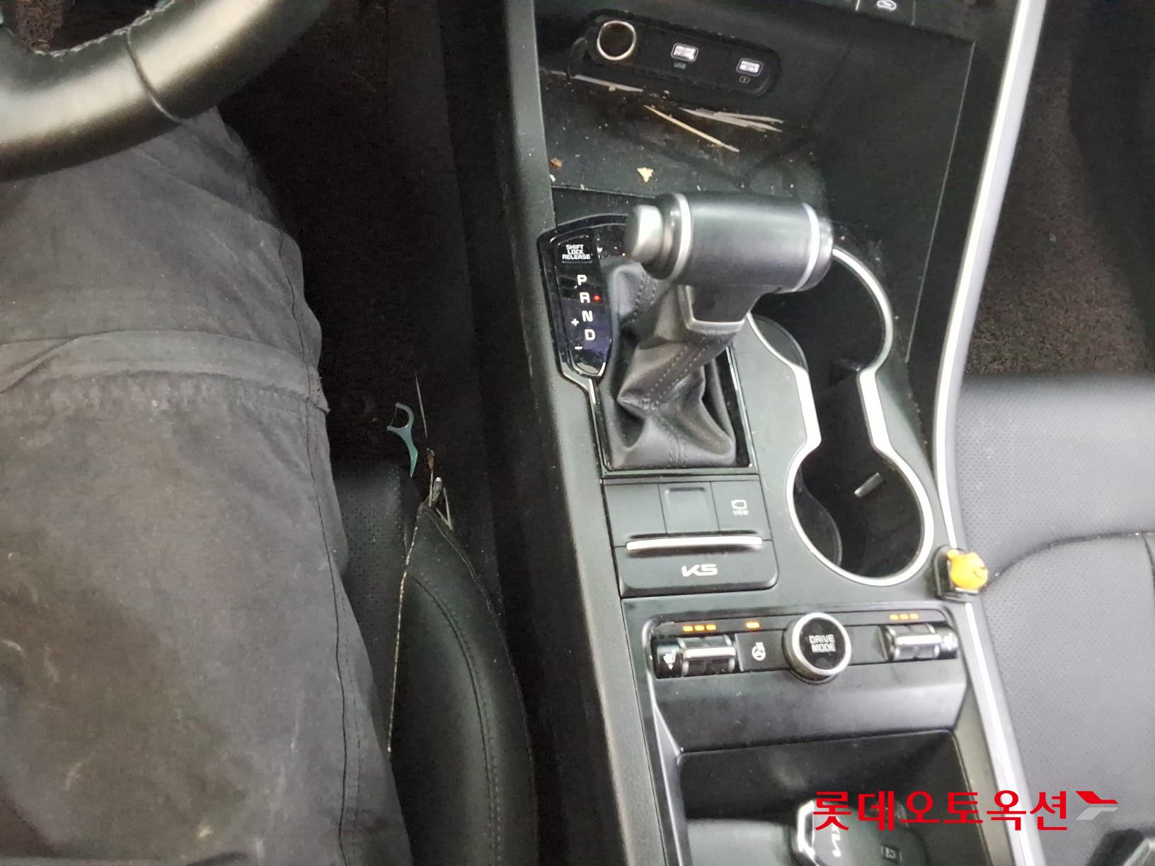 Kia K5 - 32