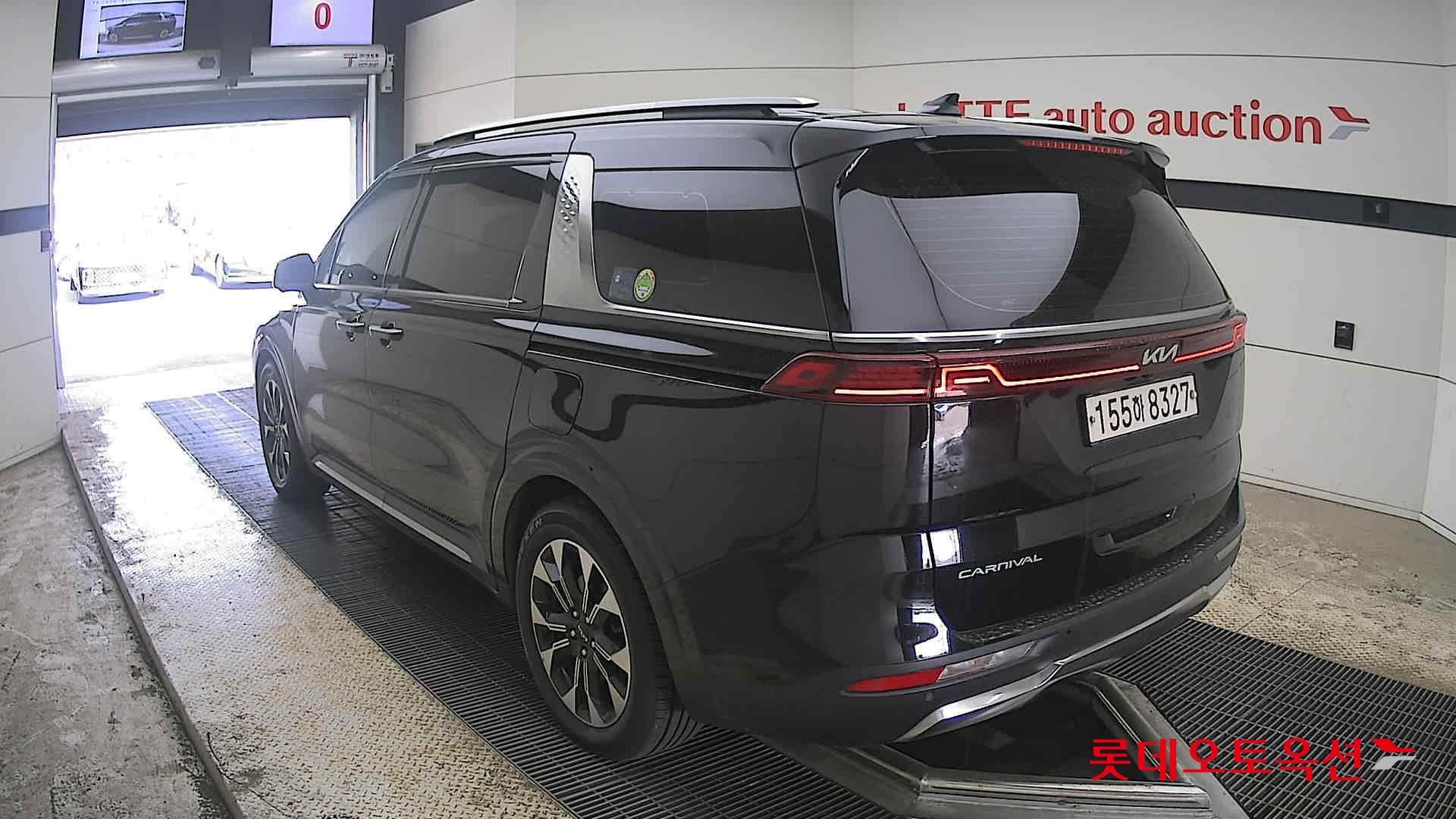 Kia Carnival 2022 - Image 4