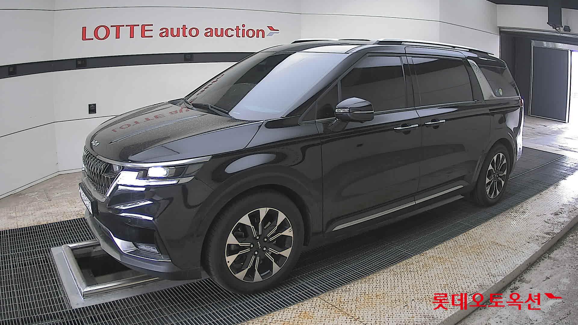Kia Carnival 2022 - Image 11