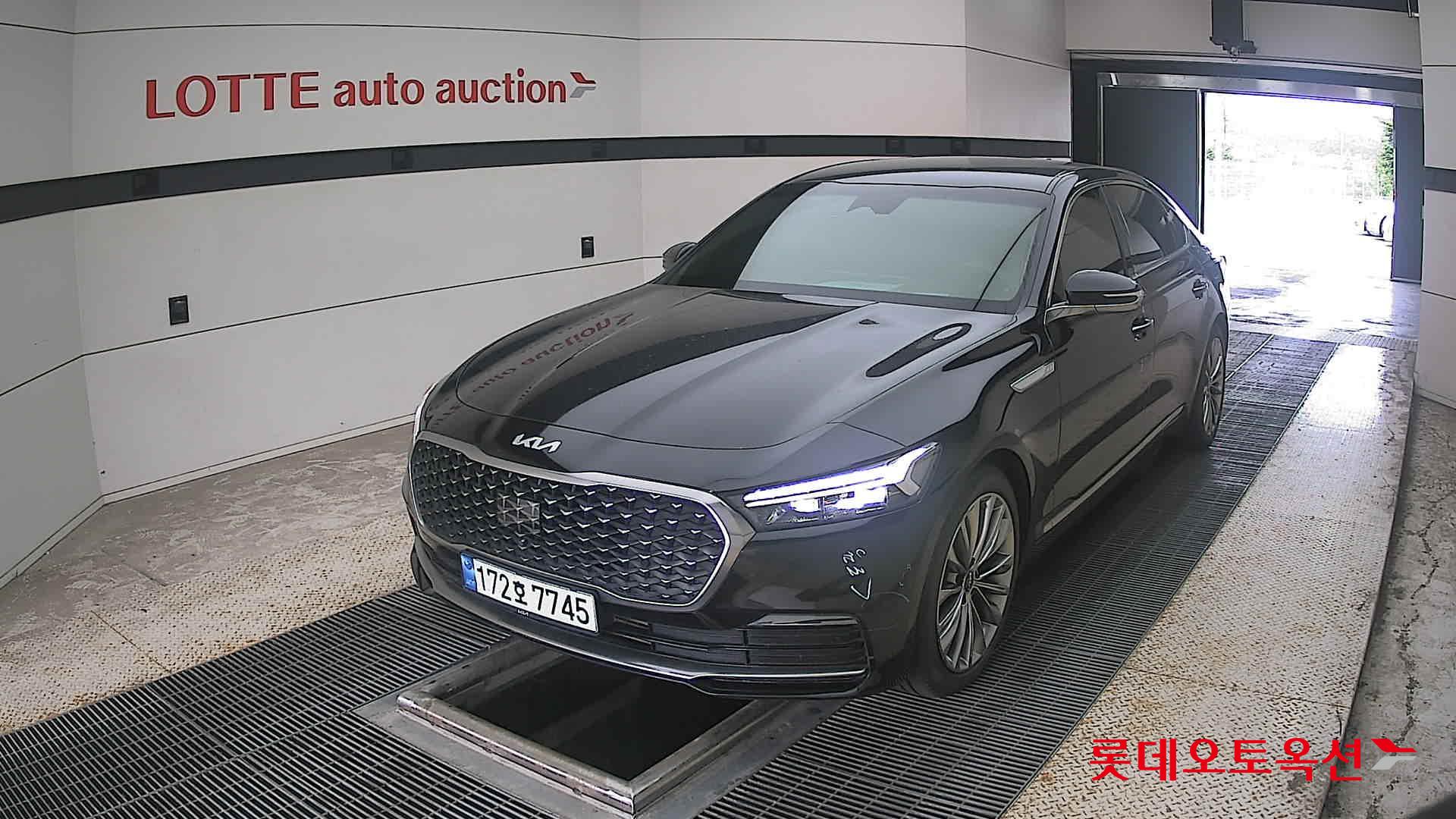 2023 - kia k9