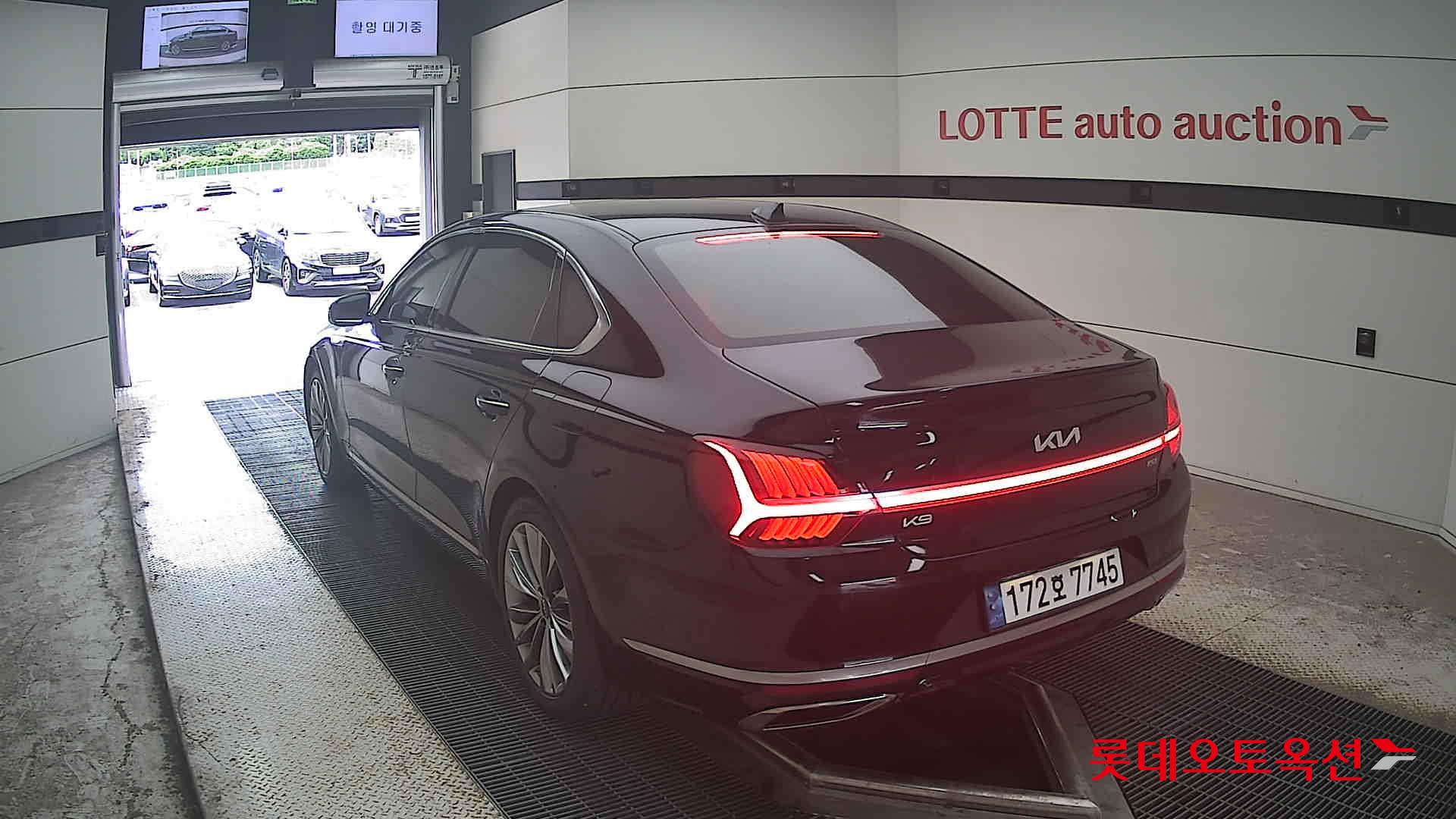 2023 - kia k9