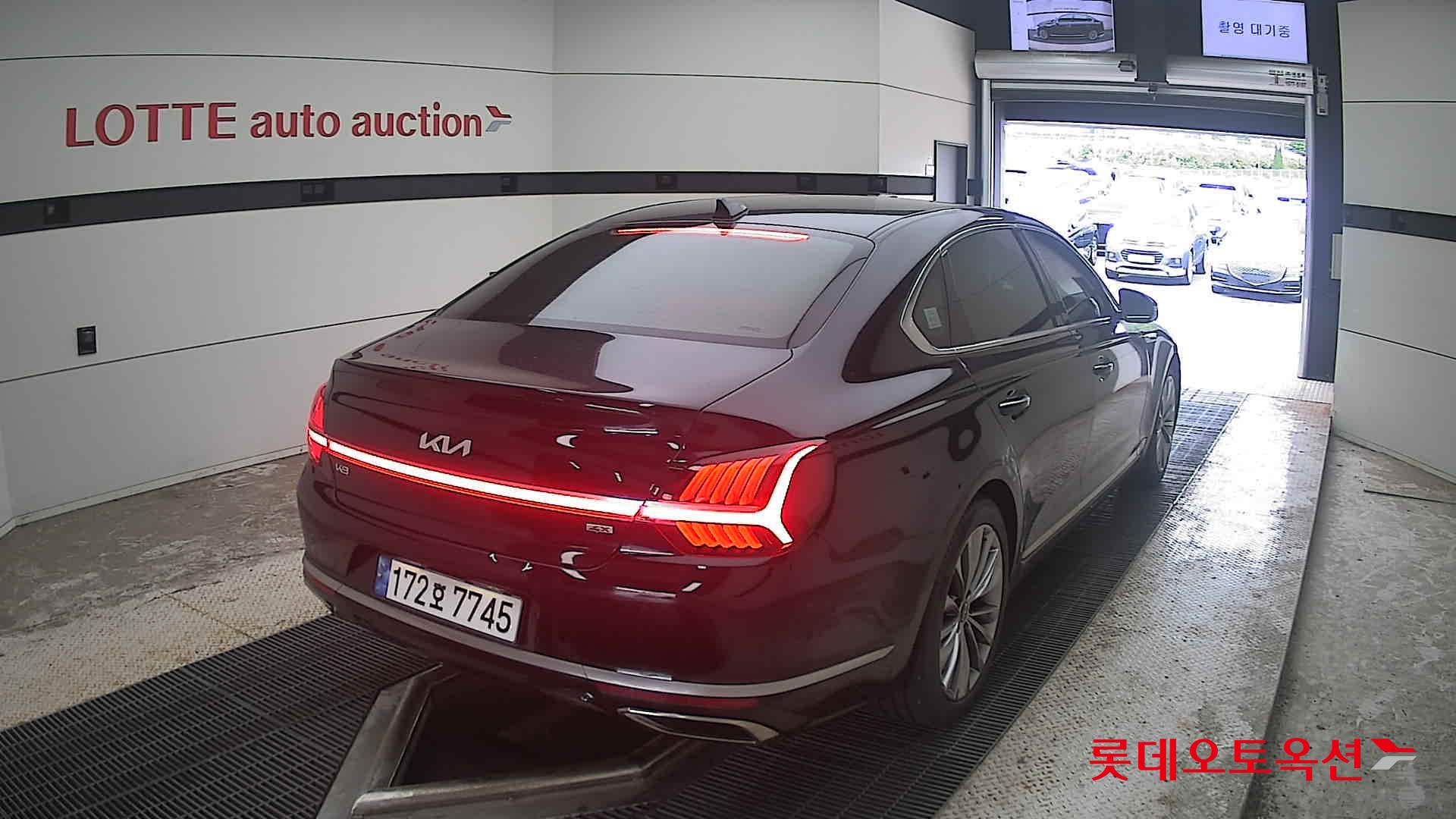 2023 - kia k9