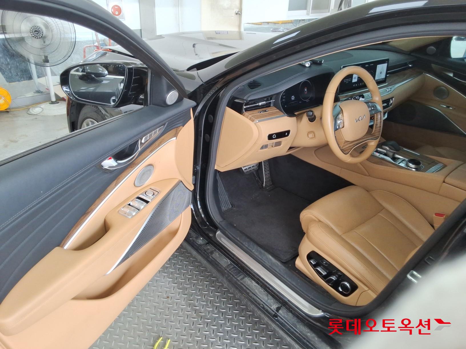 2023 - kia k9