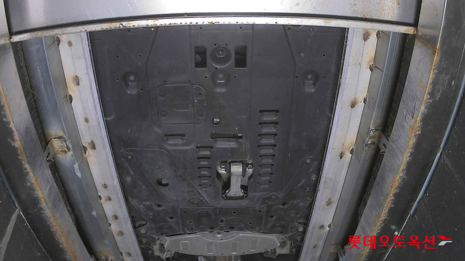 كيا كارنيفال 2023 - صورة 8