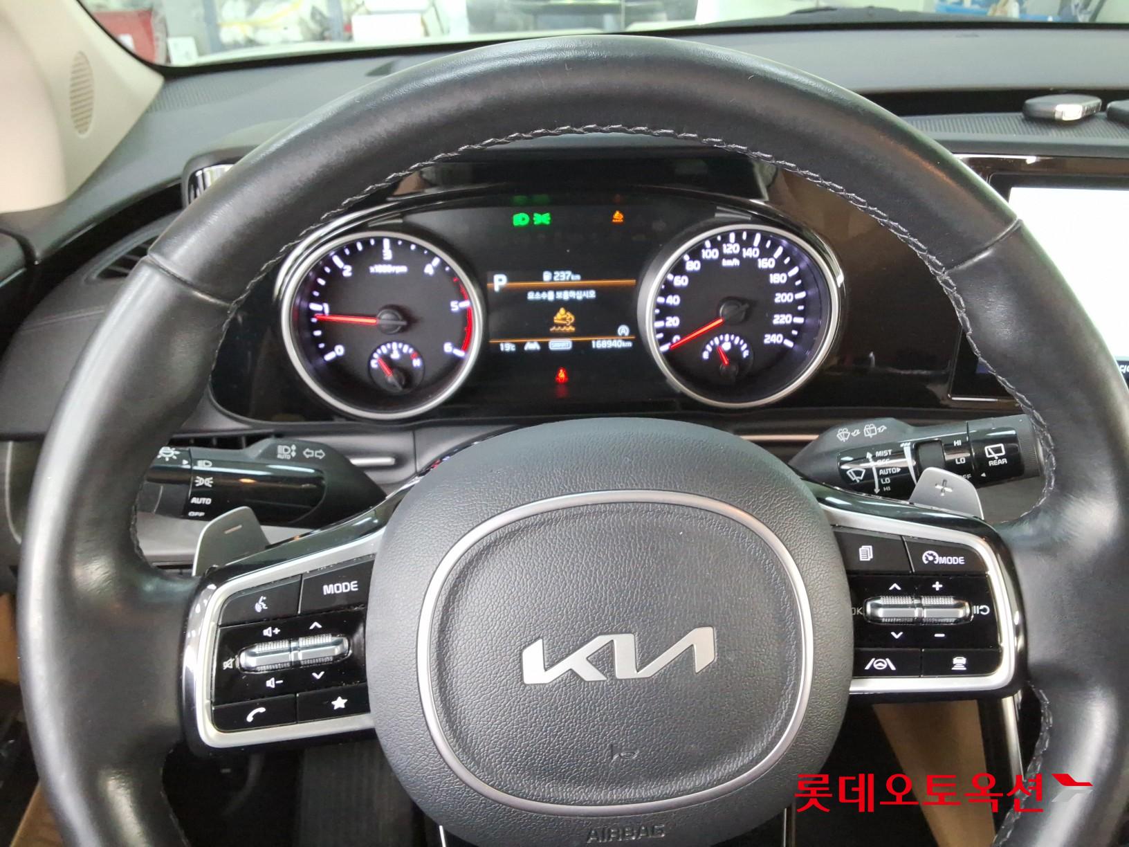 كيا كارنيفال 2023 - صورة 30