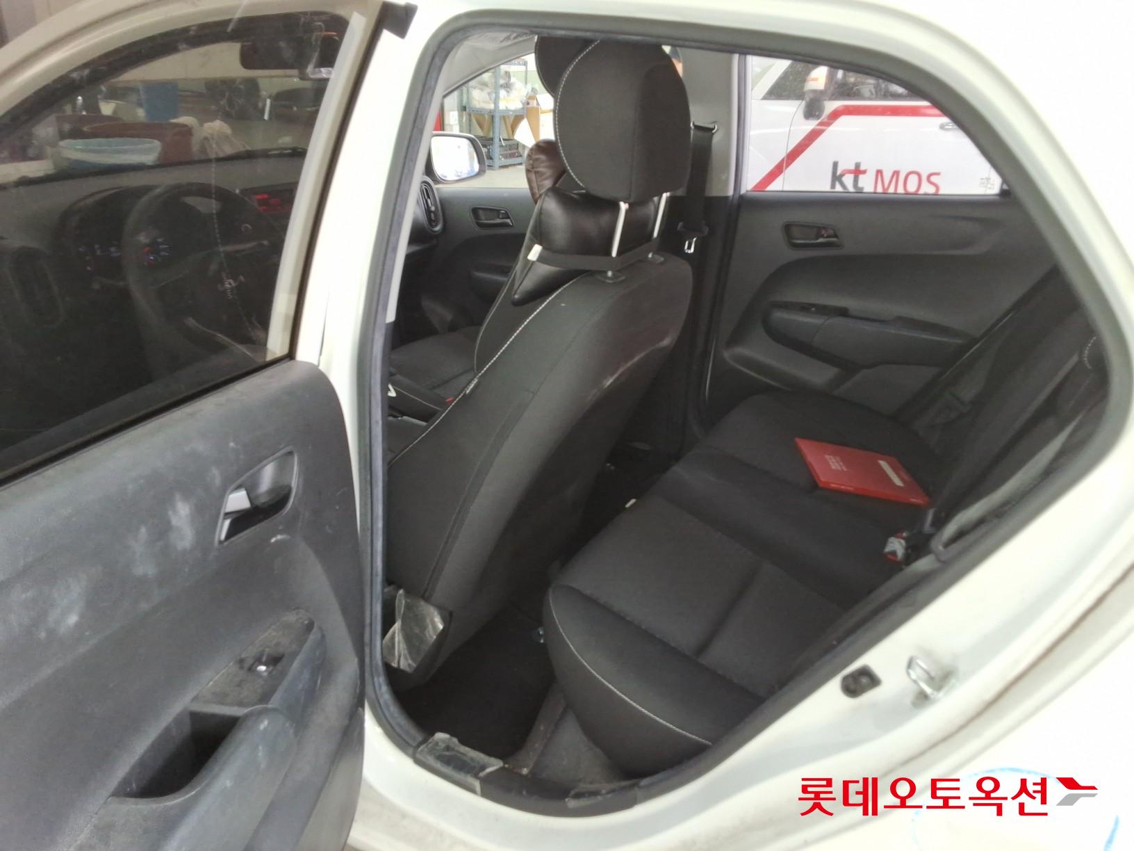 كيا مورنينج 2022 - صورة 36