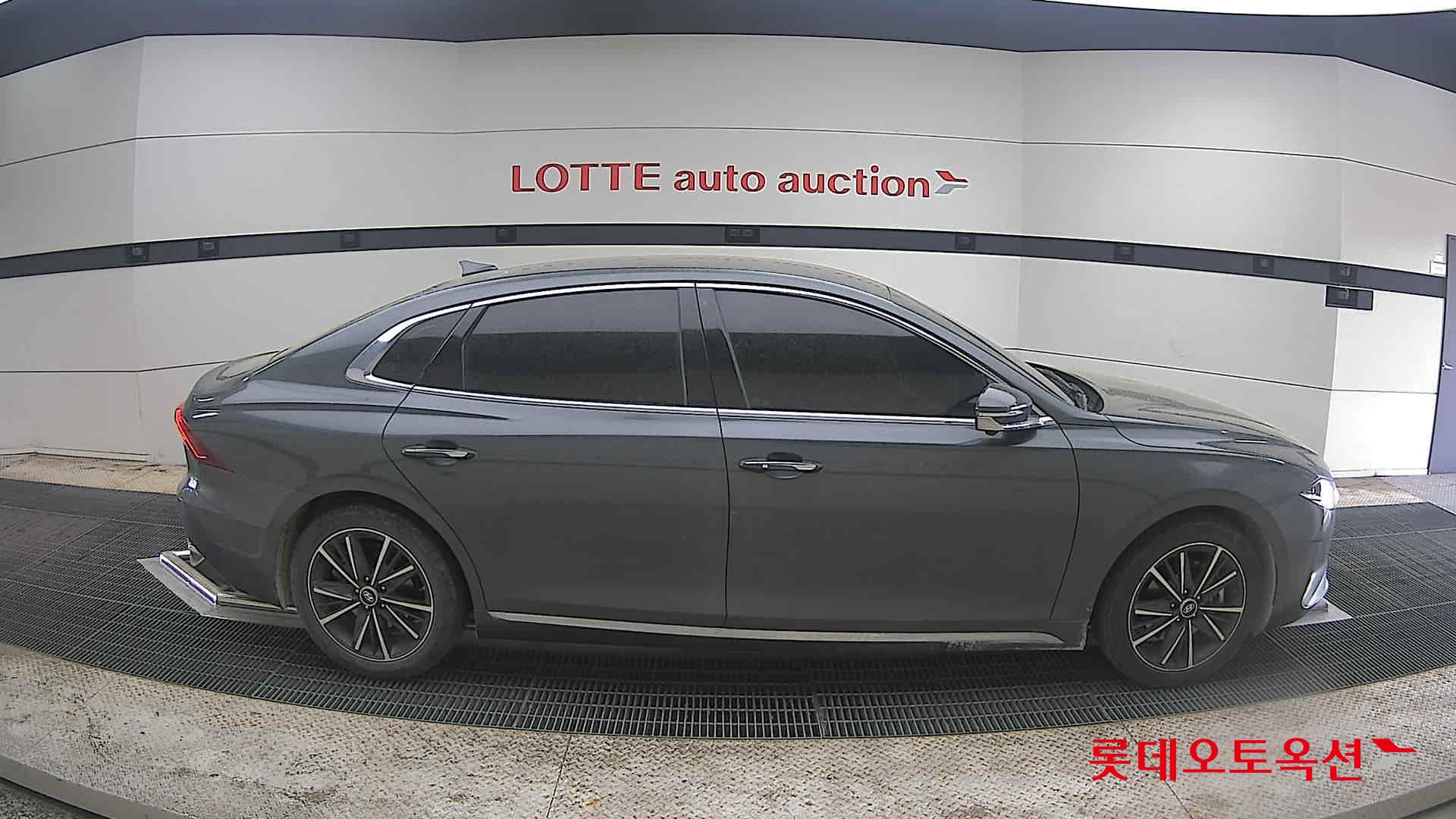 Hyundai Grandeur 2023 - Image 21