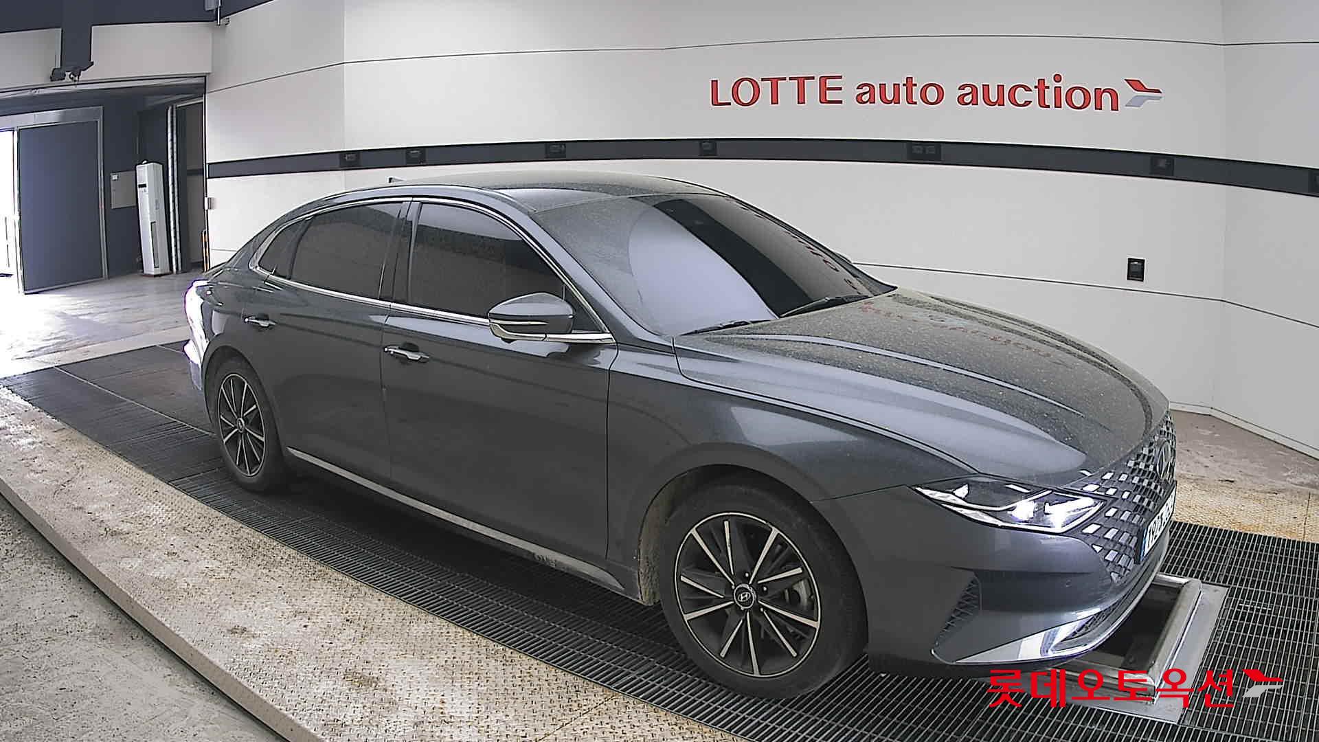 Hyundai Grandeur 2023 - Image 23