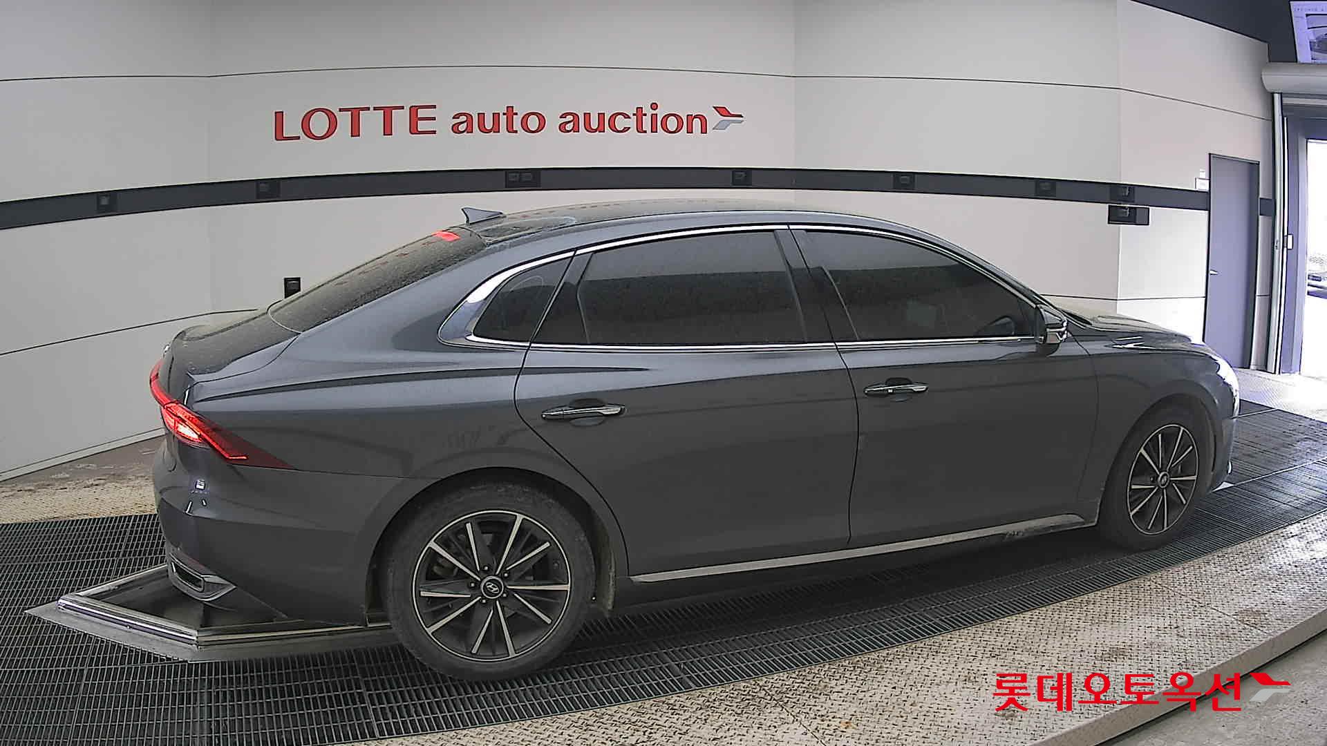 Hyundai Grandeur 2023 - Image 20