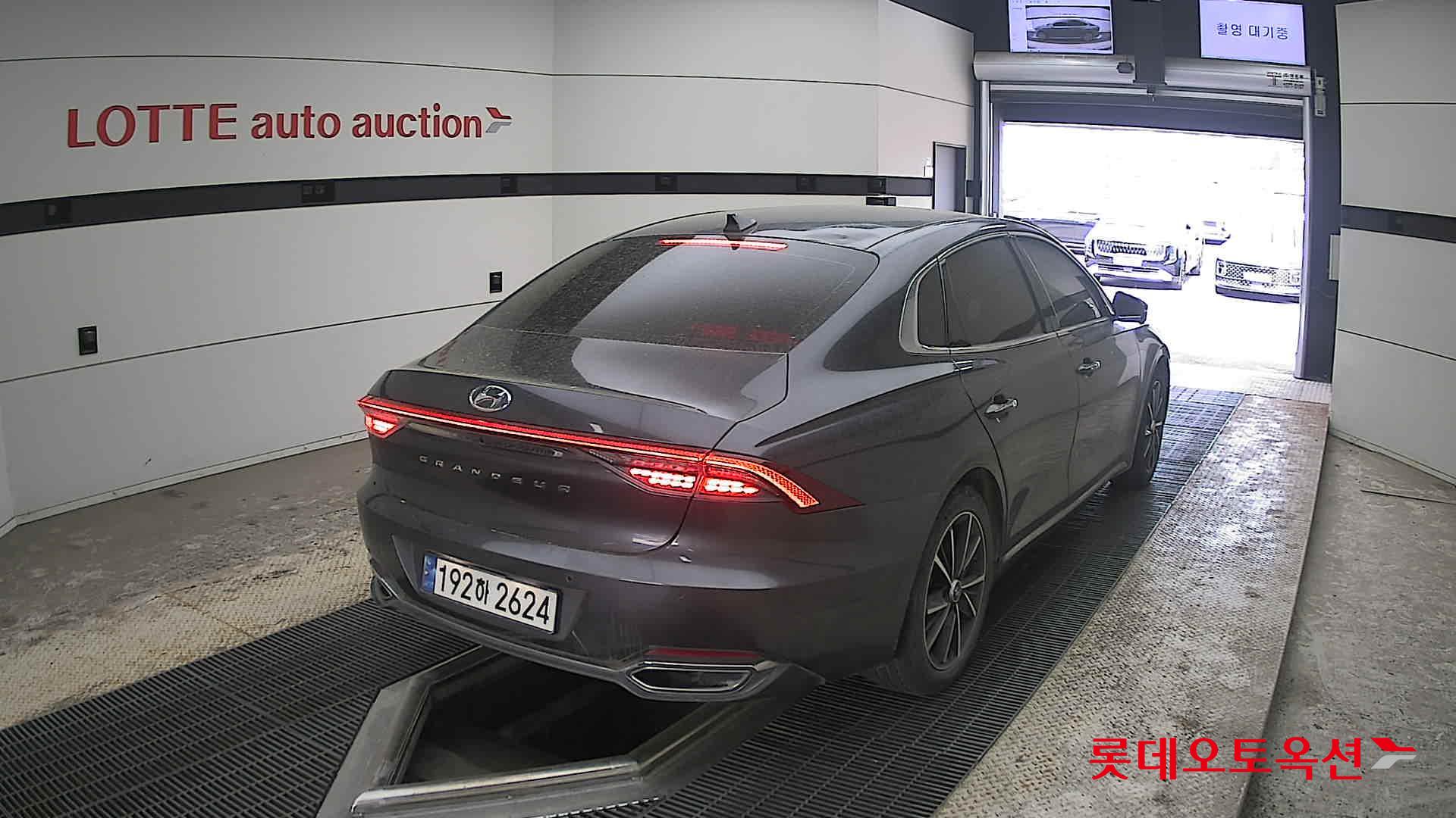 Hyundai Grandeur 2023 - Image 18