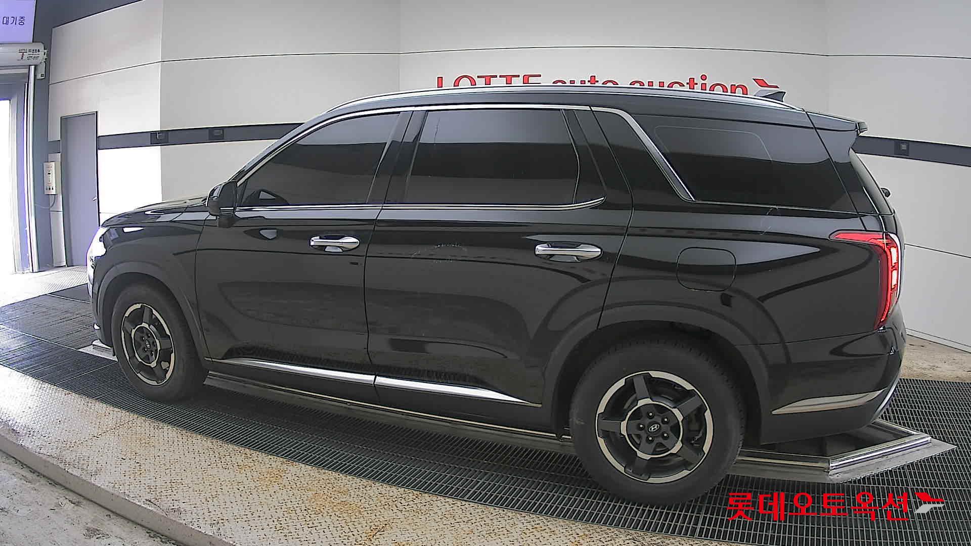 Hyundai Palisade 2023 - Image 14