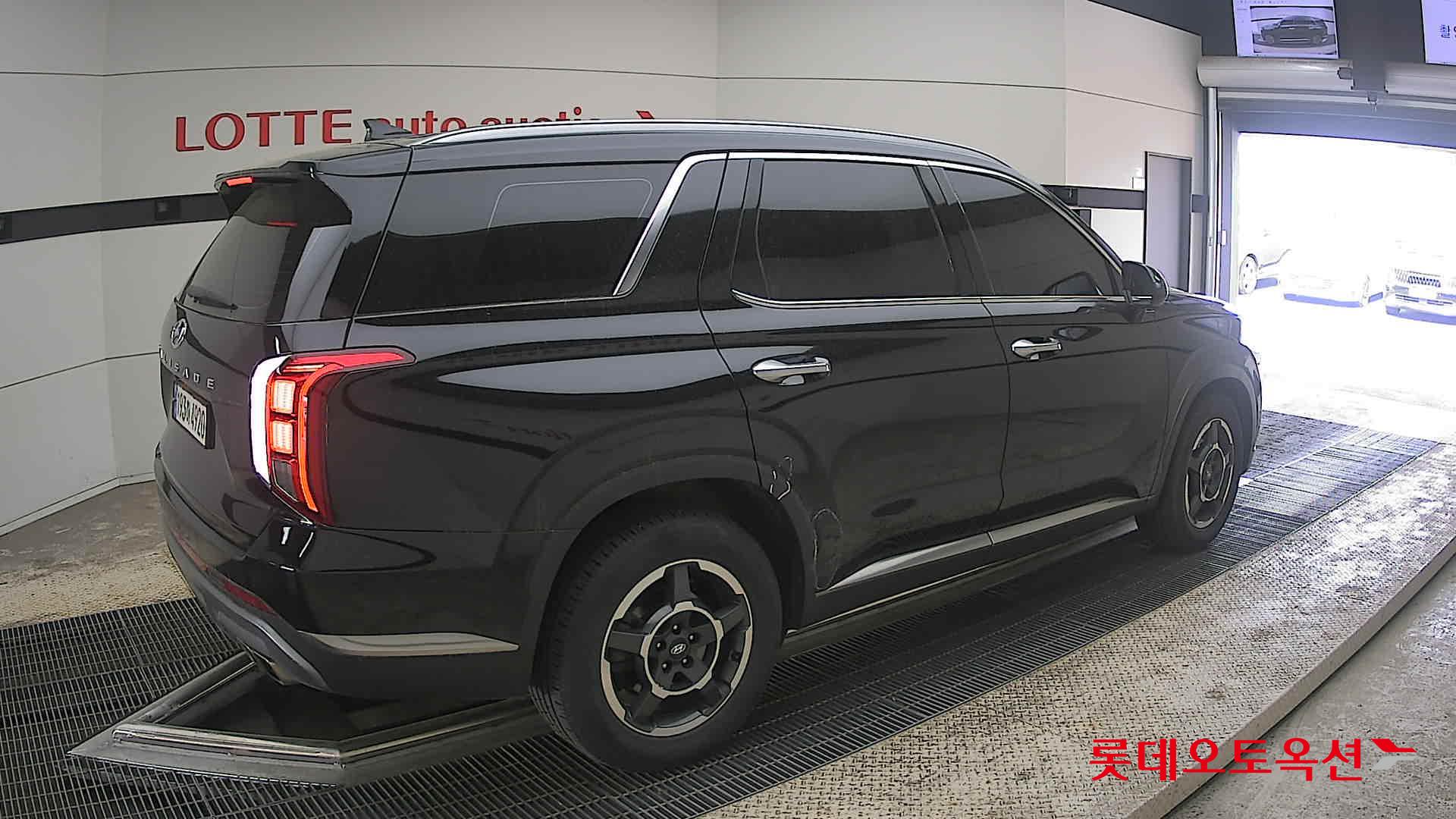 Hyundai Palisade 2023 - Image 19