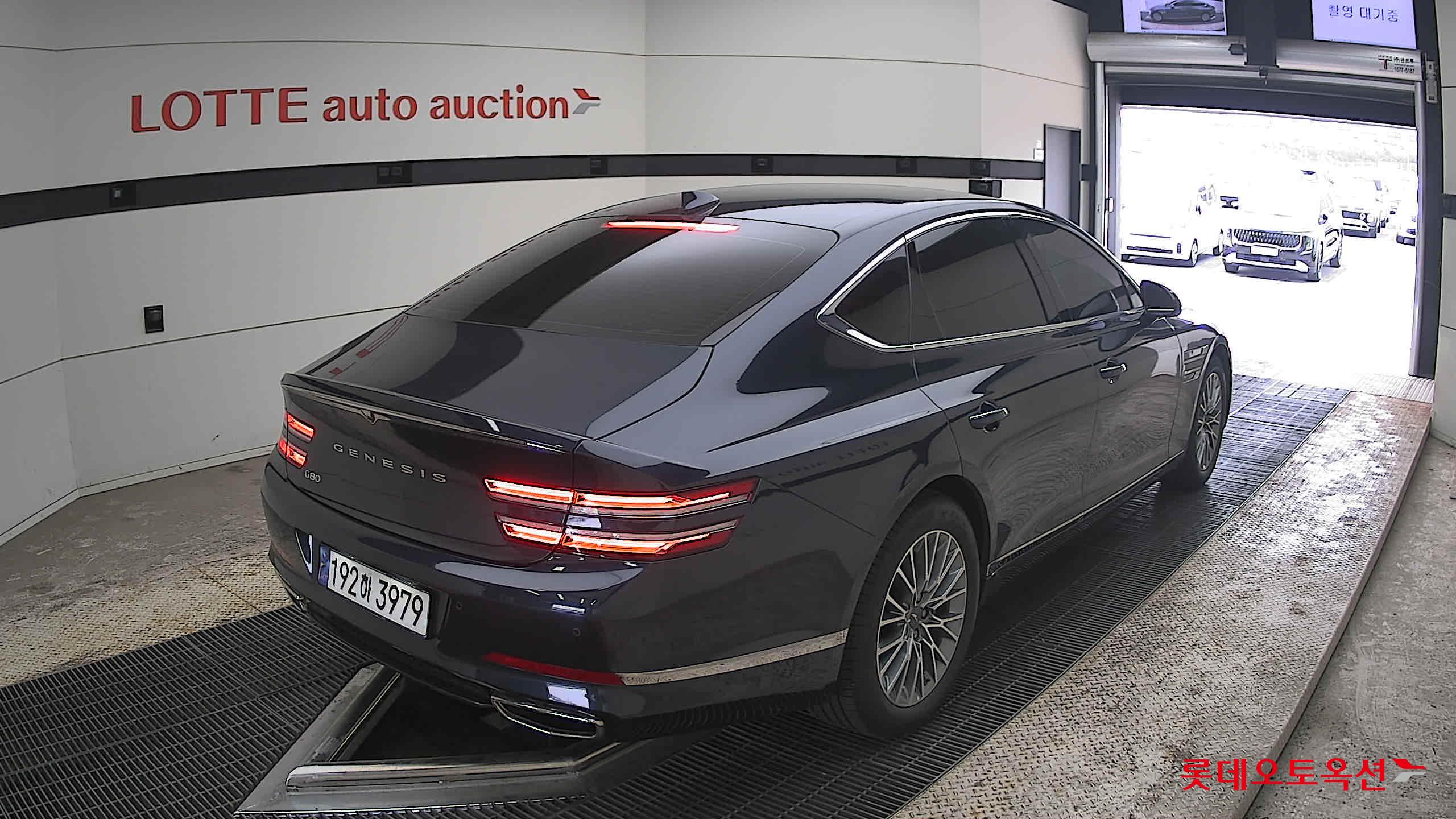Genesis G80 - 5