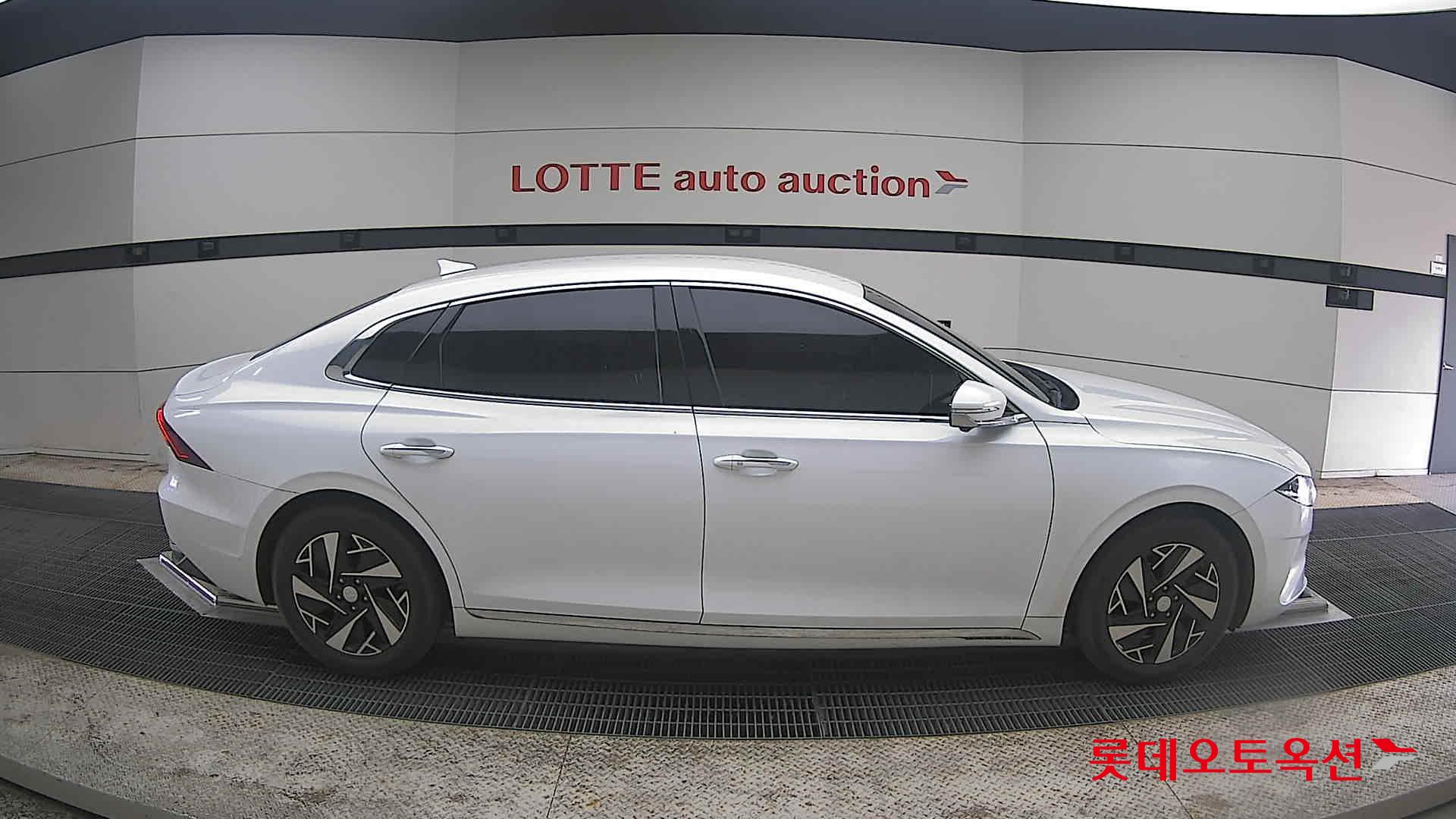 Hyundai Grandeur 2021 - Image 21