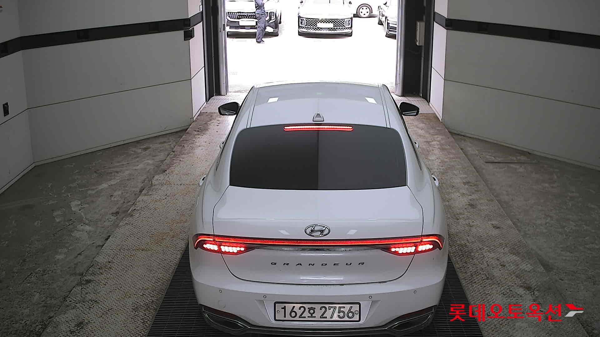 Hyundai Grandeur 2021 - Image 17