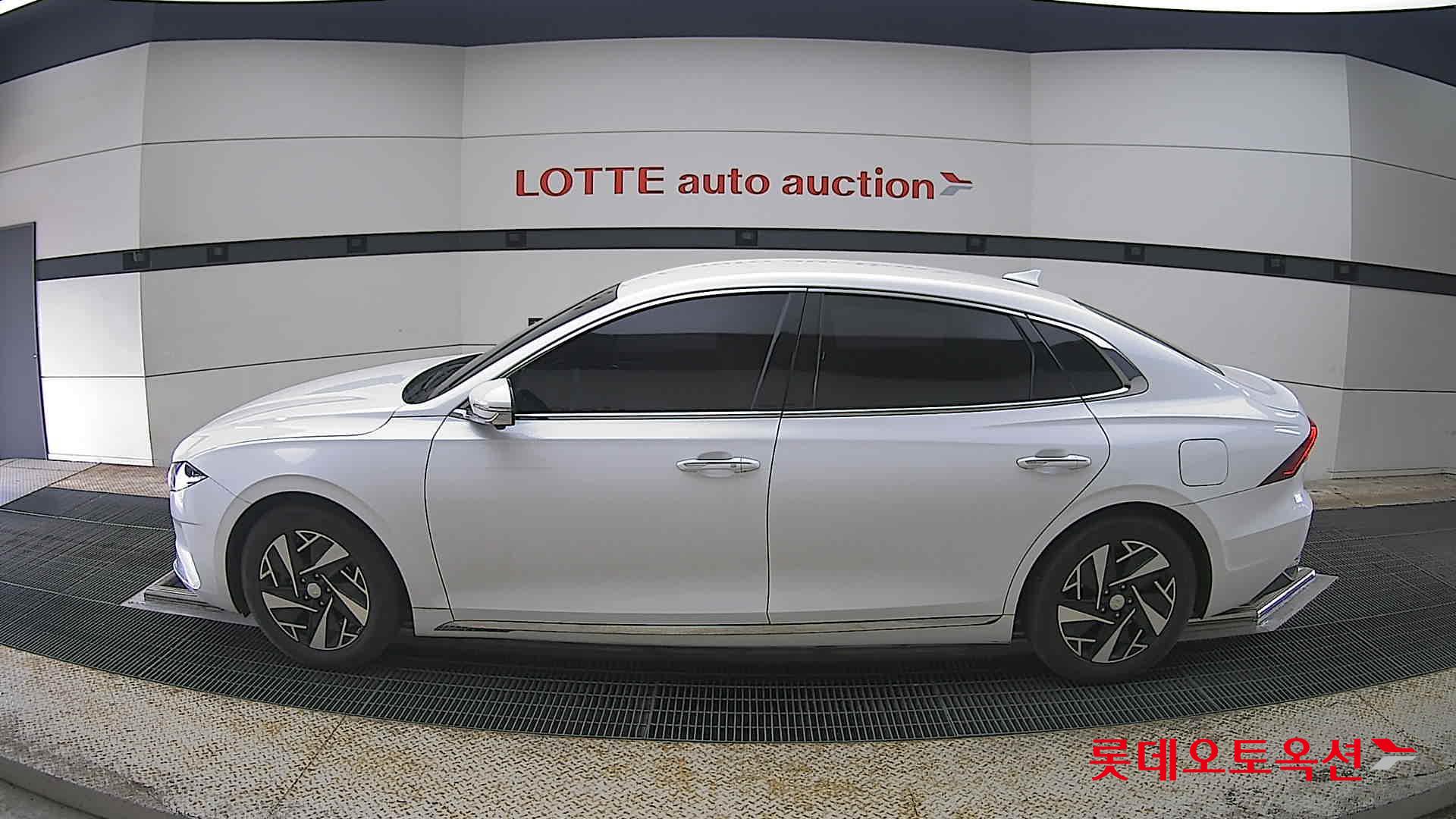 Hyundai Grandeur 2021 - Image 13