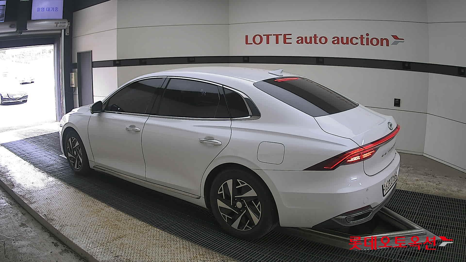 Hyundai Grandeur 2021 - Image 15