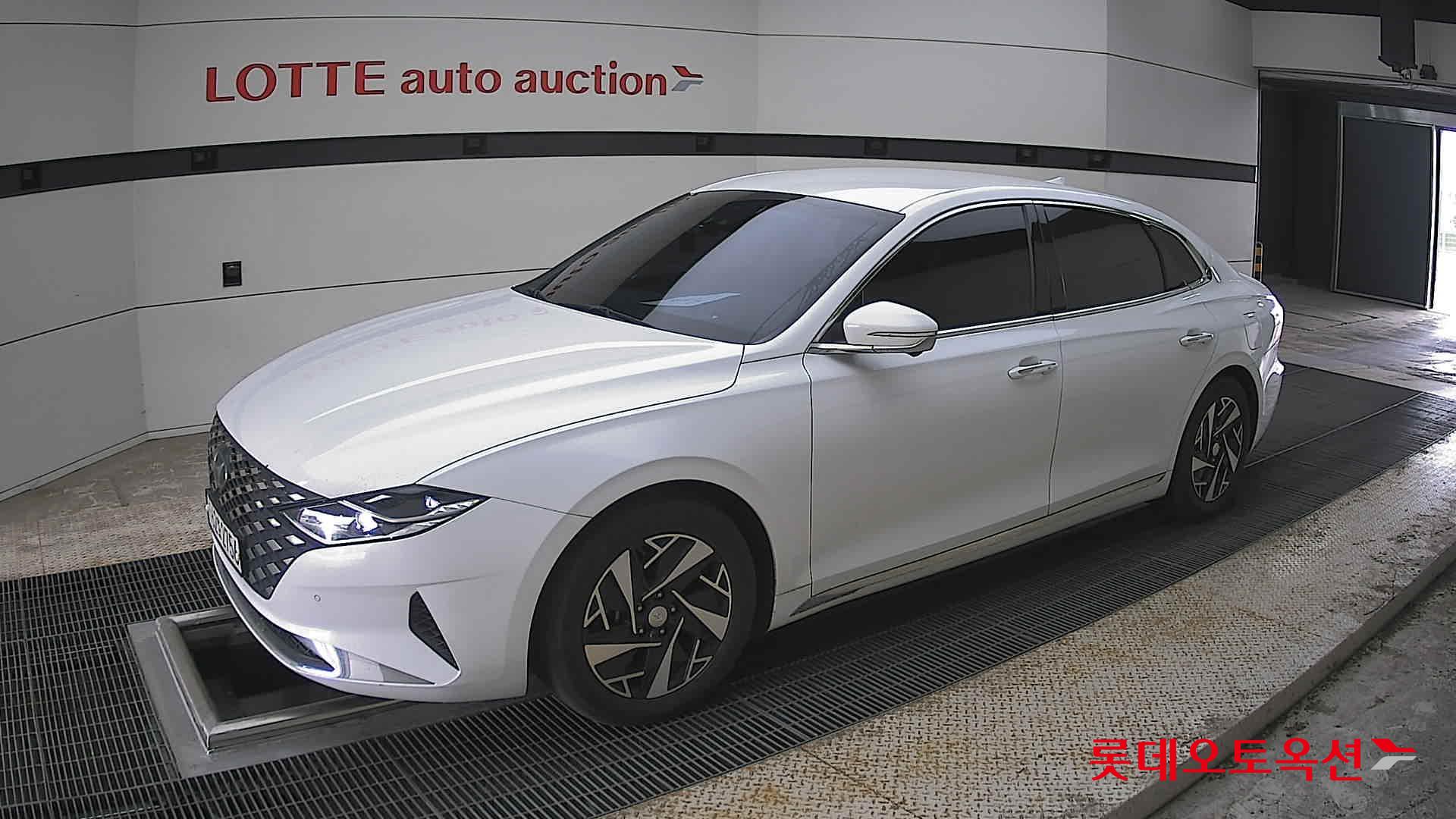 Hyundai Grandeur 2021 - Image 11