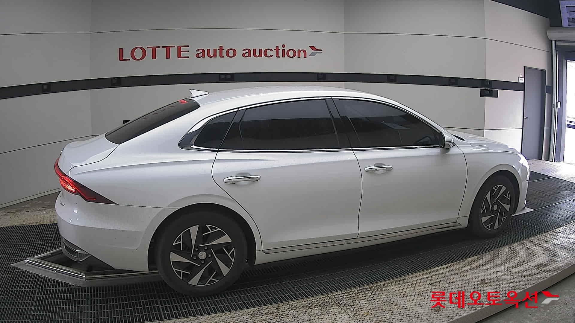 Hyundai Grandeur 2021 - Image 20