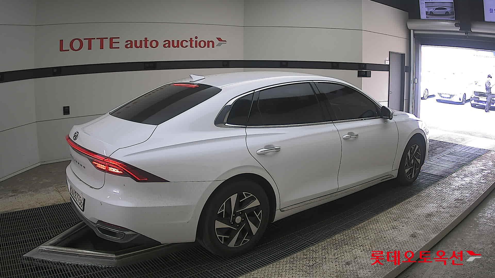 Hyundai Grandeur 2021 - Image 19
